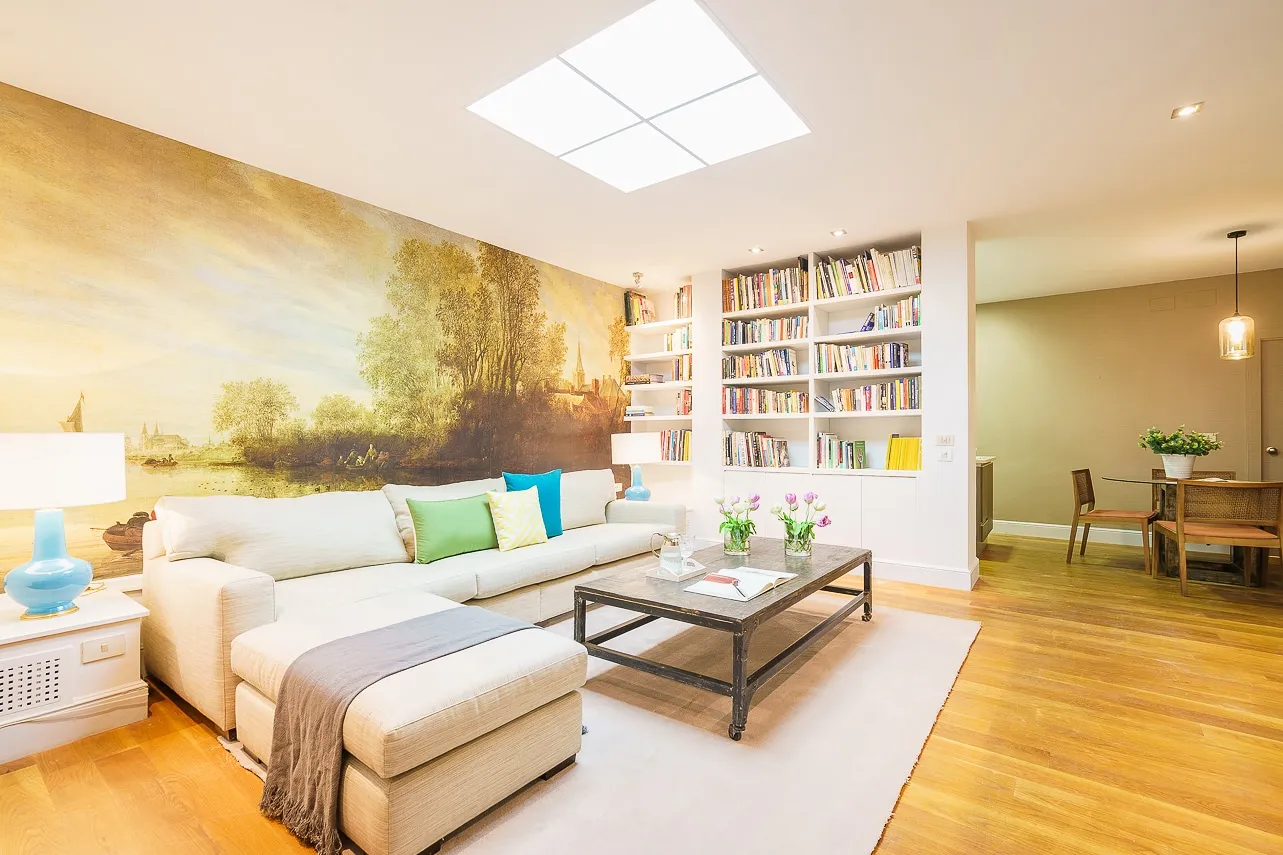Spacious Madrid Flat With Dedicated Home Office For Remote Work Flexibility #3