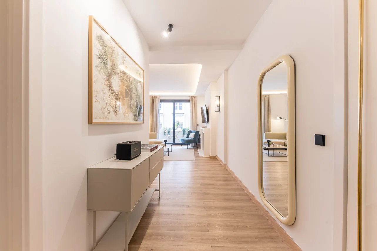 Upscale Madrid Flat, 145m2, 3br, Remote-work Ready Office Space #4