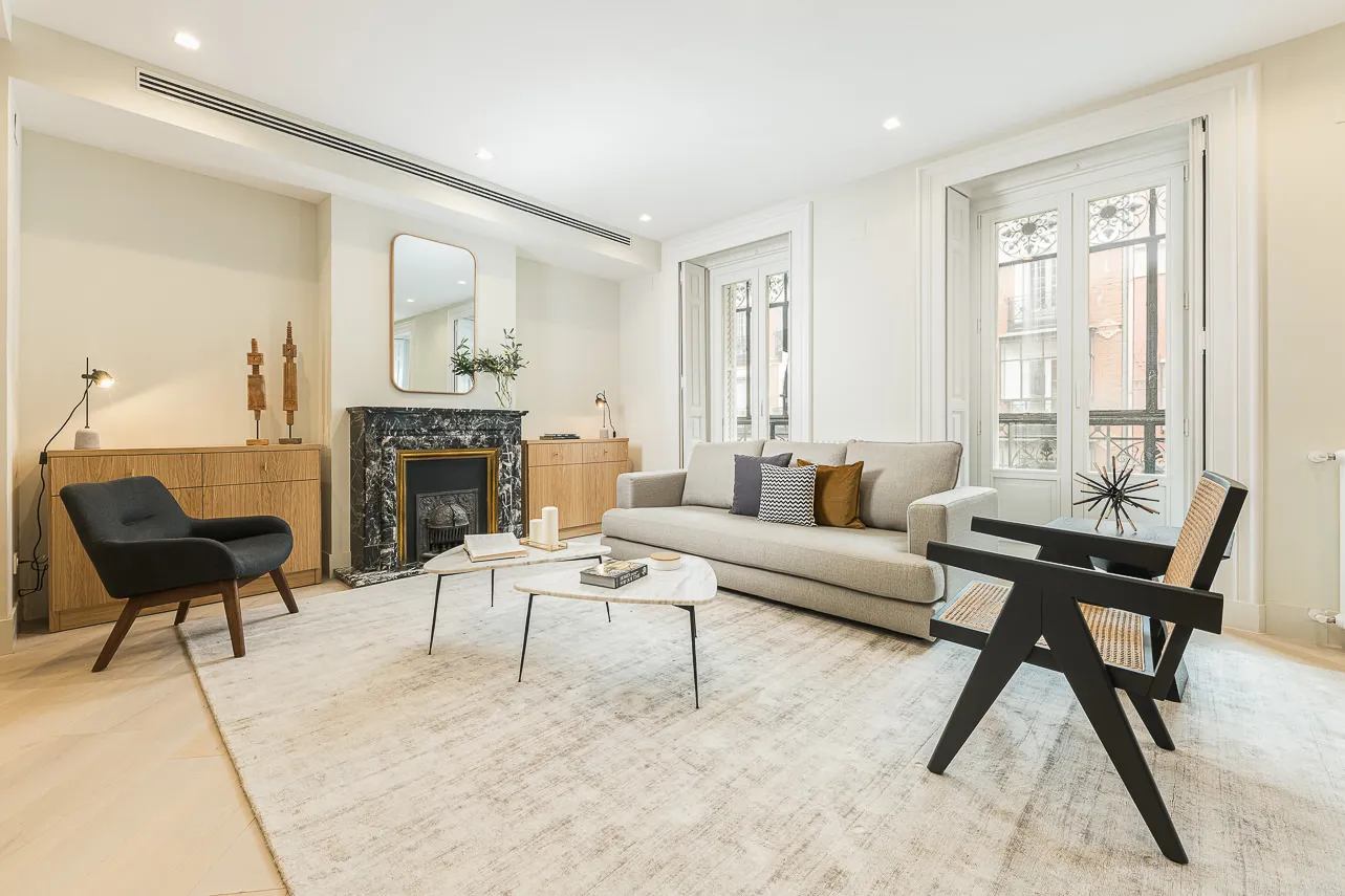 Expansive Modern Rooftop Flat With Dedicated Home Office In Madrid Center #5