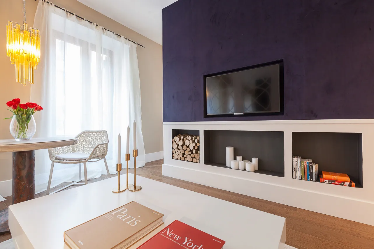 Elegant Madrid Flat With Bright Home Office And Spacious Layout For Remote Work #3