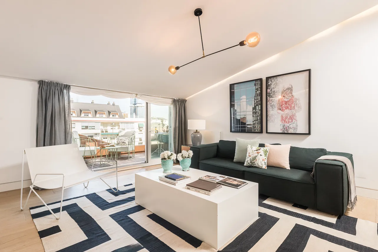 Urban Madrid Penthouse With Expansive Home Office And Panoramic City Views #3