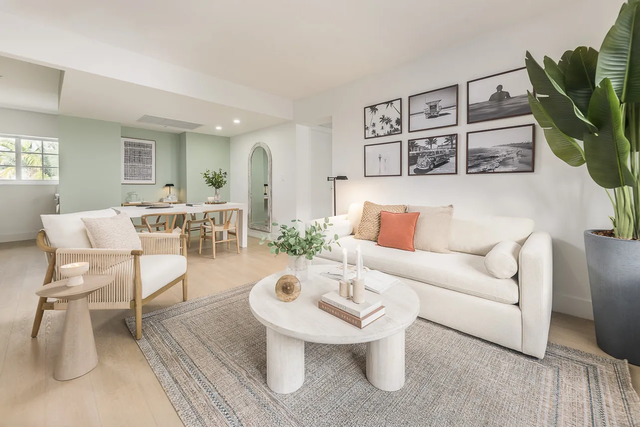 Refined Miami Flat With Dedicated Work Area For Remote Professionals #2