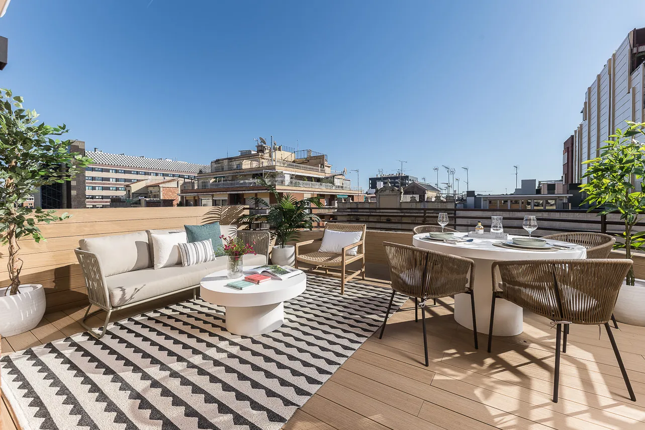 Sophisticated 2-bed Flat With Dedicated Work Area In Barcelona's Creative District #5