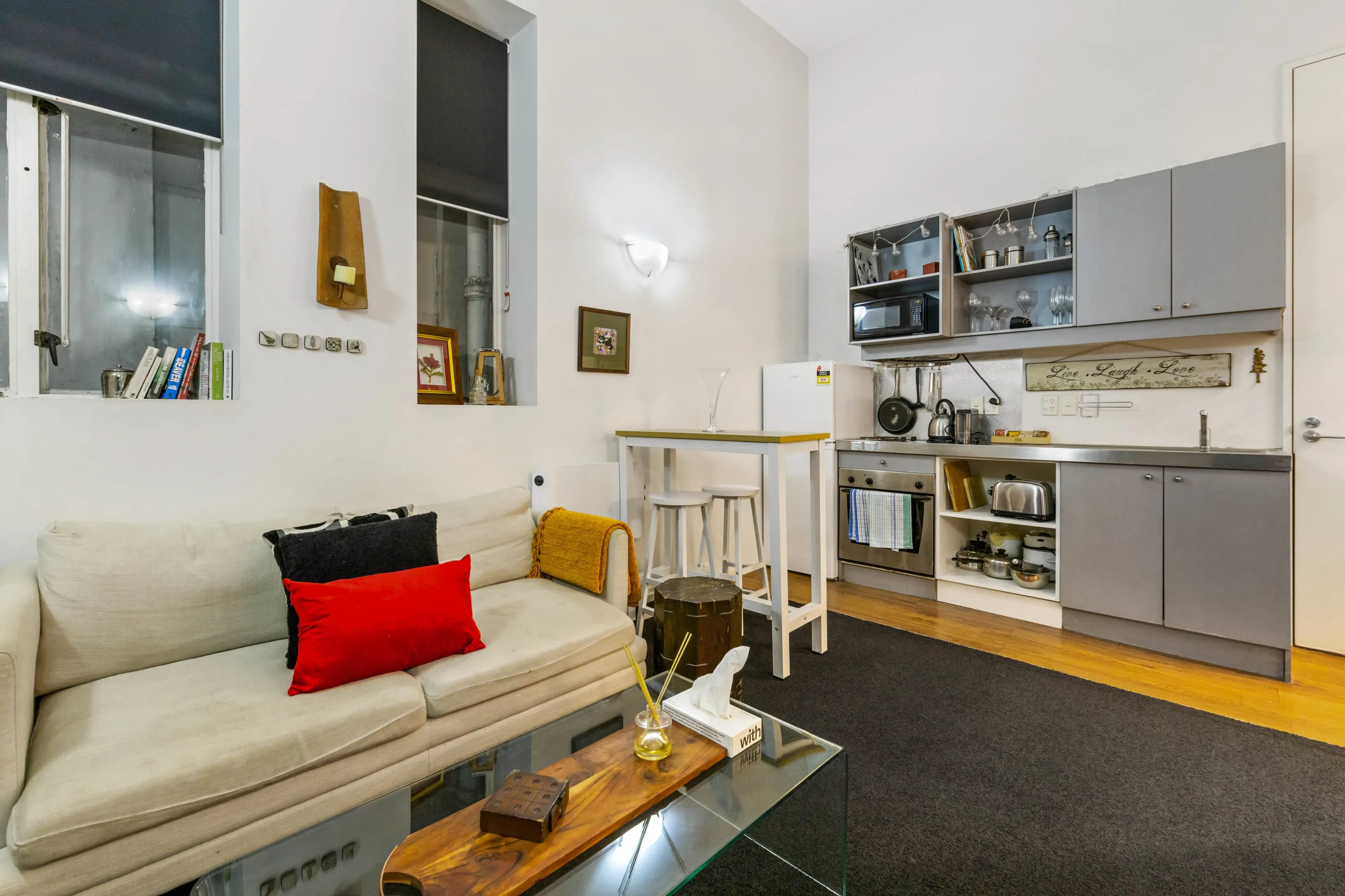 Queen St Efficient Flat With Dedicated Home Office And Fast Internet, For Auckland Digital Nomads #2
