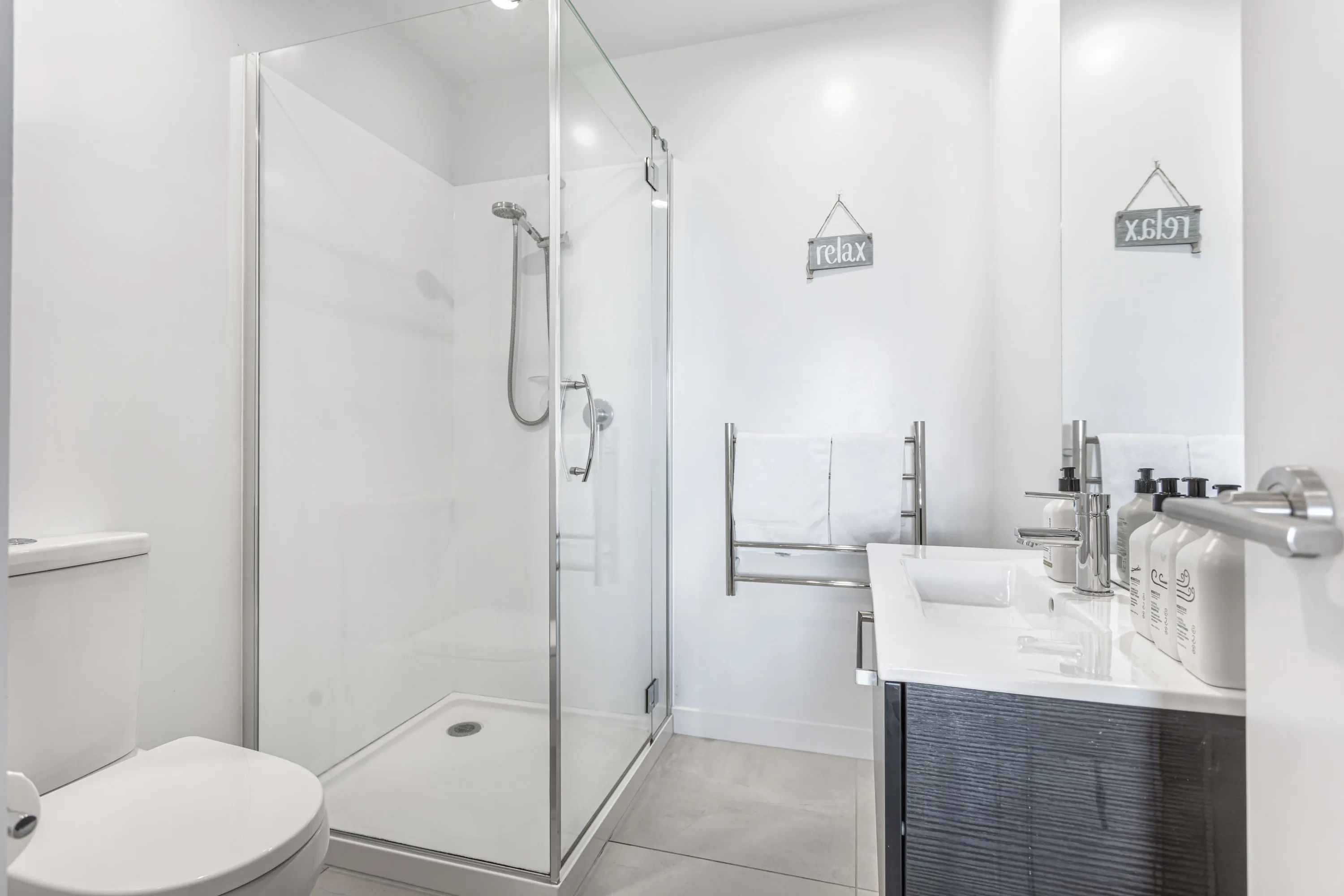 Cozy Luxurious 1br Takapuna Flat -- Work-ready Home Office For Digital Nomads #5