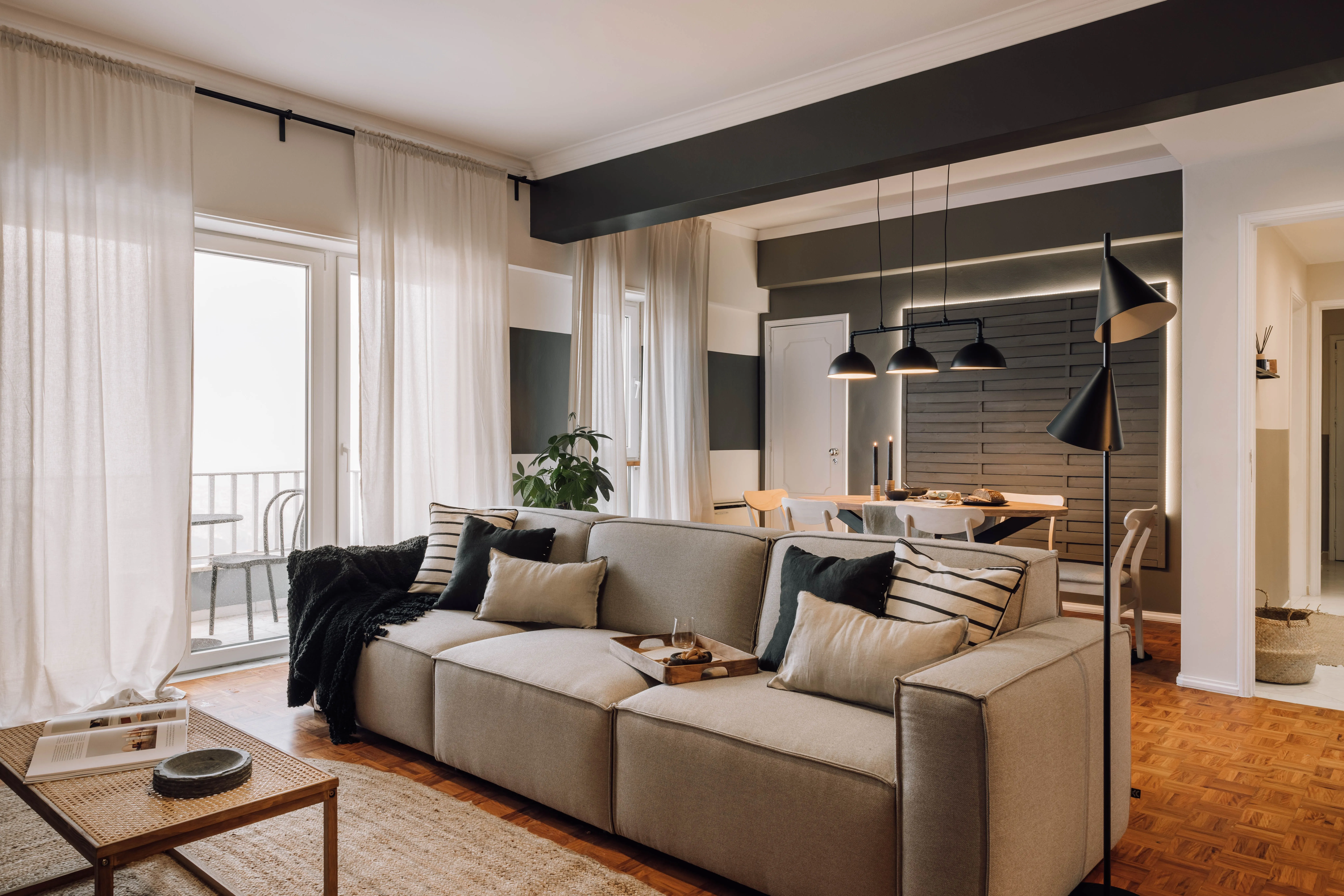 Stylish Lisbon Flat With High-speed Fiber & Pro Streaming Setup For Remote Work #2