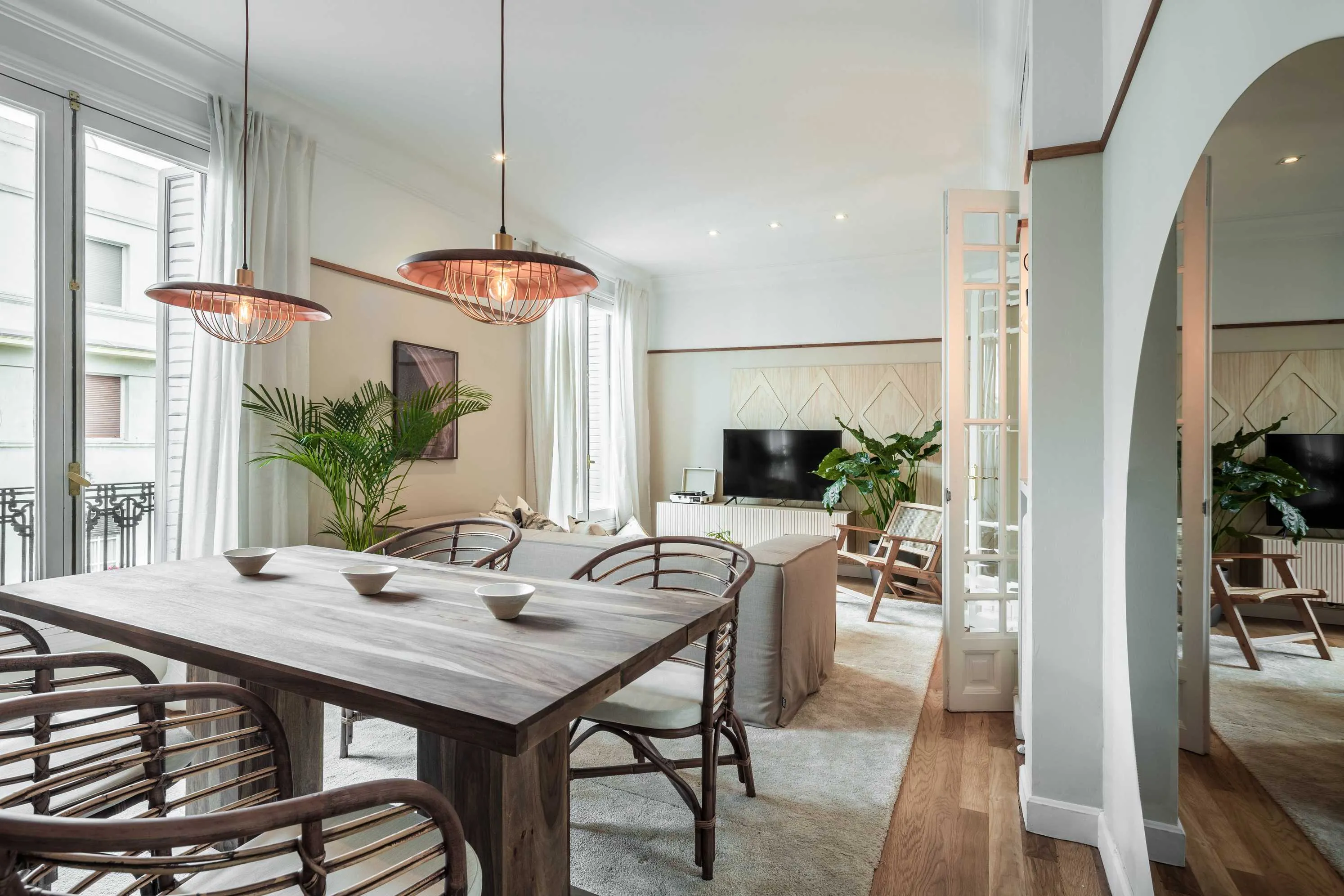 Trendy Madrid Flat With Ultra-fast Wifi And Pro Workspace Setup For Remote Work #3