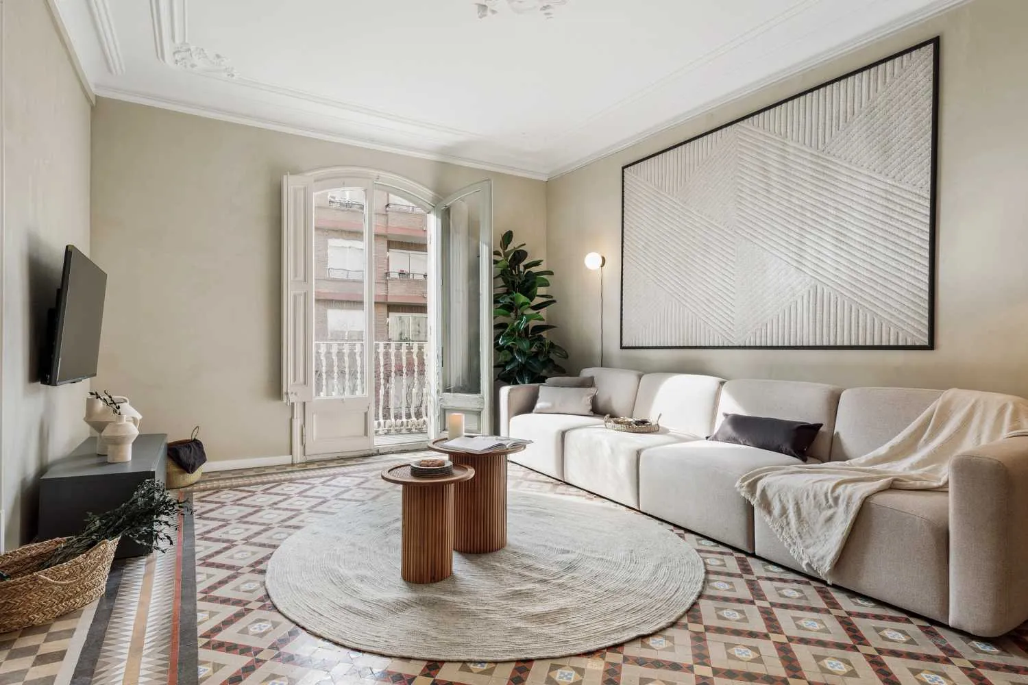 Upscale Barcelona Flat With Pro Workspace & Fiber Internet For Remote Professionals #2