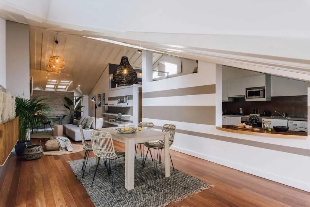 Refined Lisbon Flat With High-speed Fiber & Dual Monitors For Digital Nomads #5
