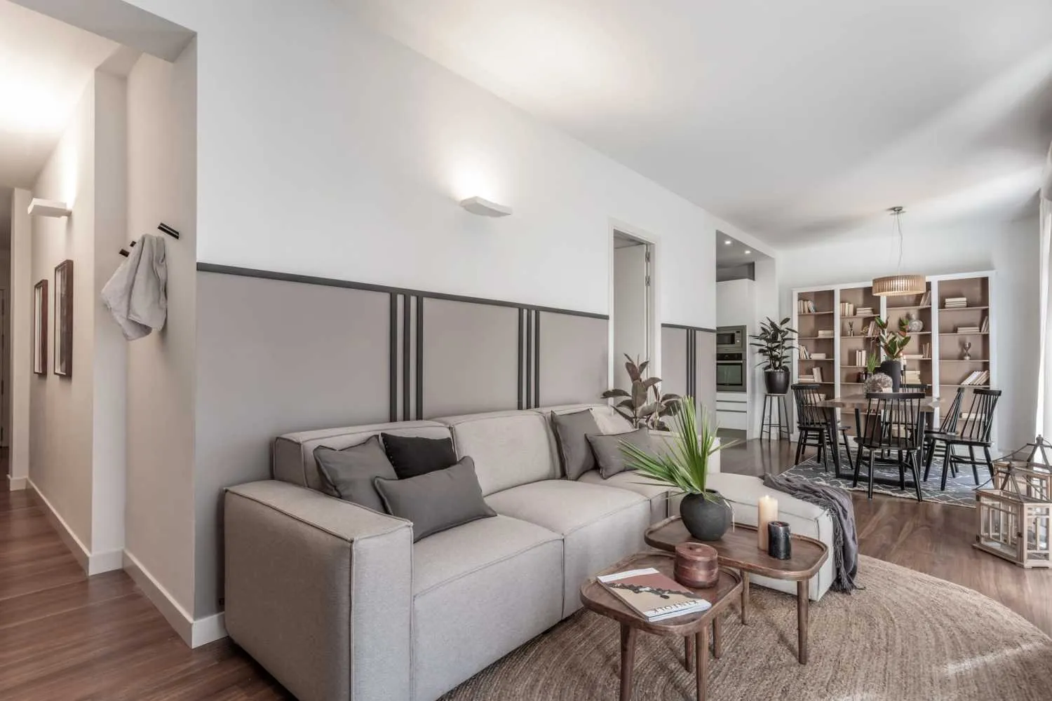 Modern Madrid Apartment With Premium Workspace & Gigabit Internet For Remote Work #2
