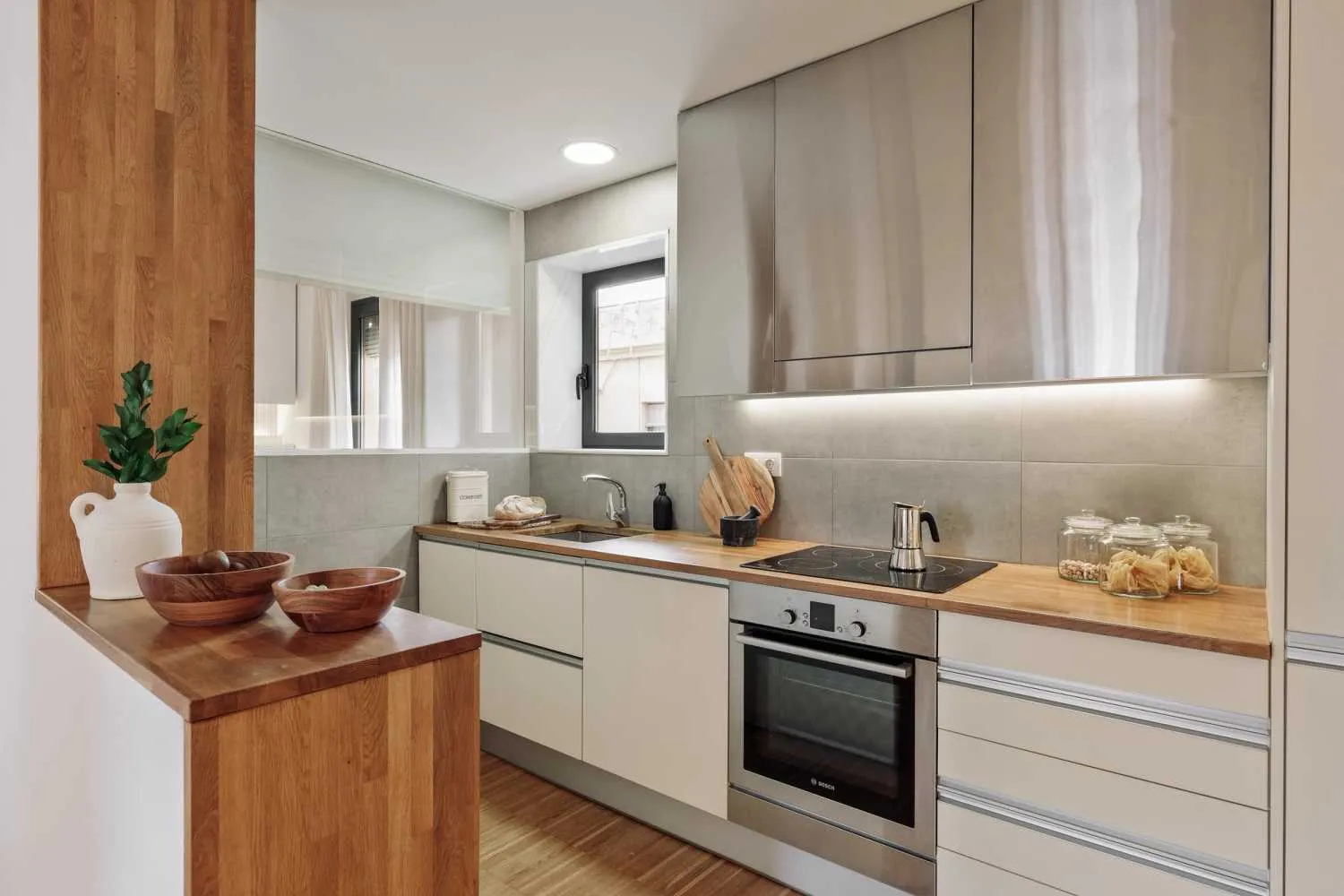 Elegant 56m2 Barcelona Flat With High-speed Fiber And Pro Workspace For Digital Nomads #4