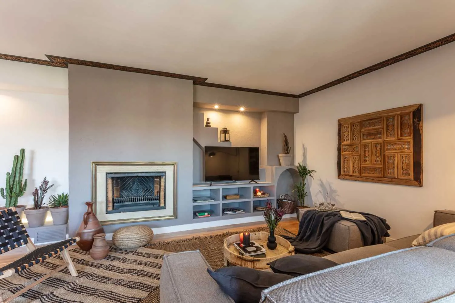 Premium Madrid Penthouse With High-speed Internet & Professional Home Office Setup #3