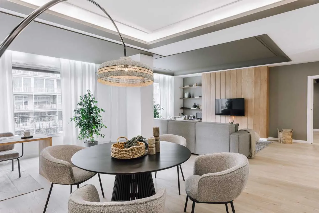 Impressive 150m2 Barcelona Flat With Ultra-fast Wifi & Pro Workstation Setup #3