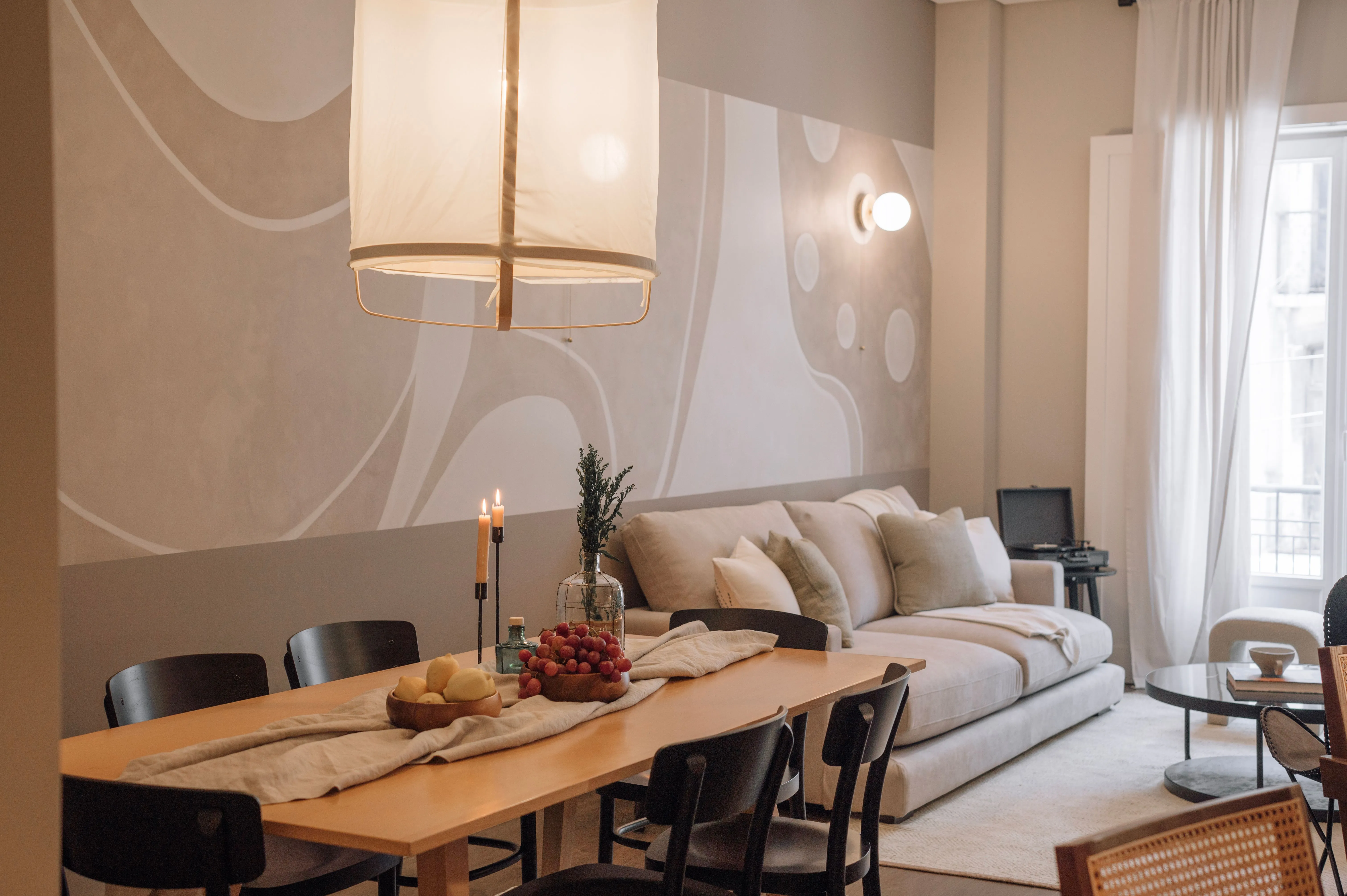 Designer Lisbon Flat With Pro Workspace & Streaming Setup For Digital Nomads #3