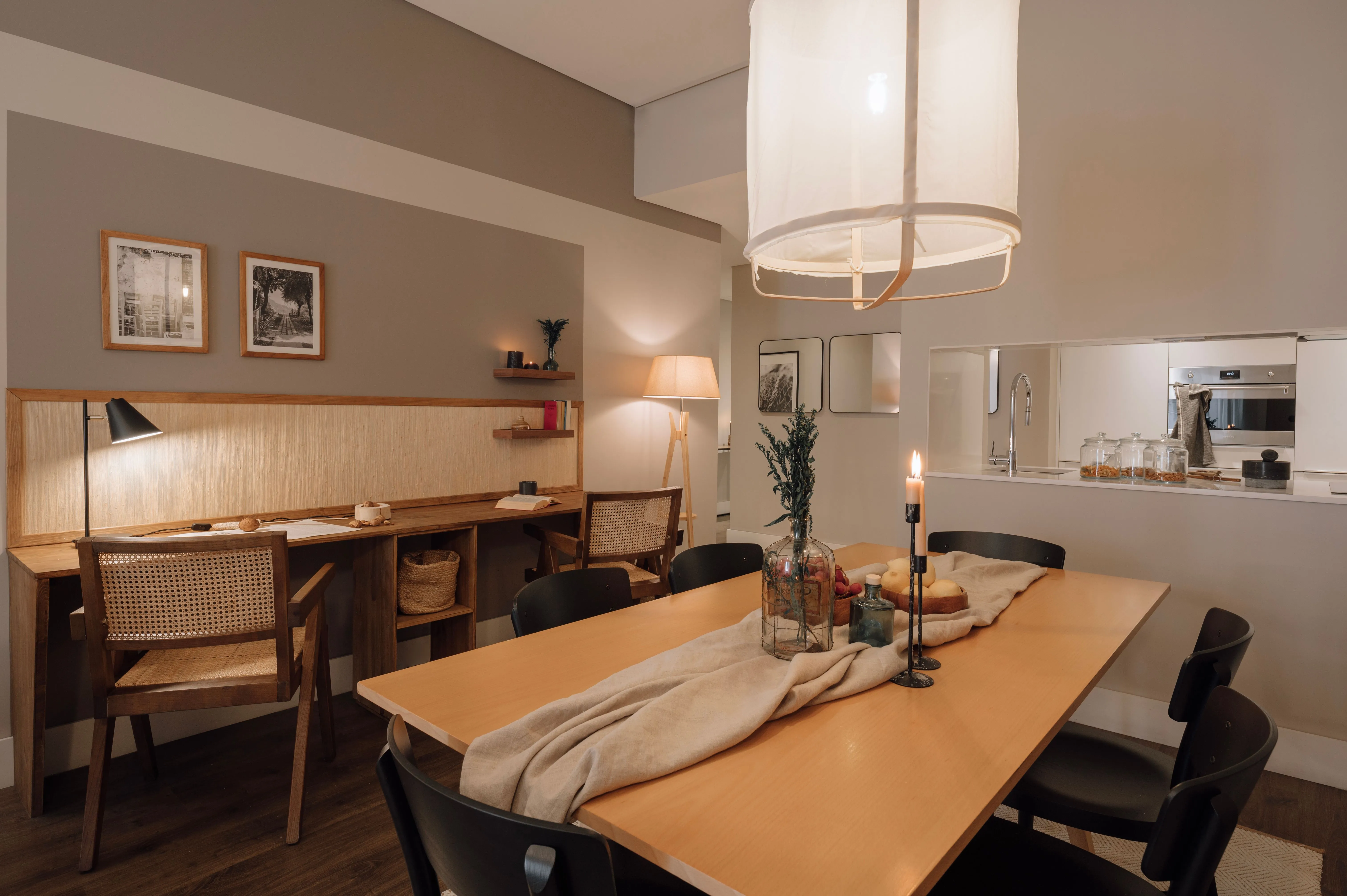 Designer Lisbon Flat With Pro Workspace & Streaming Setup For Digital Nomads #4