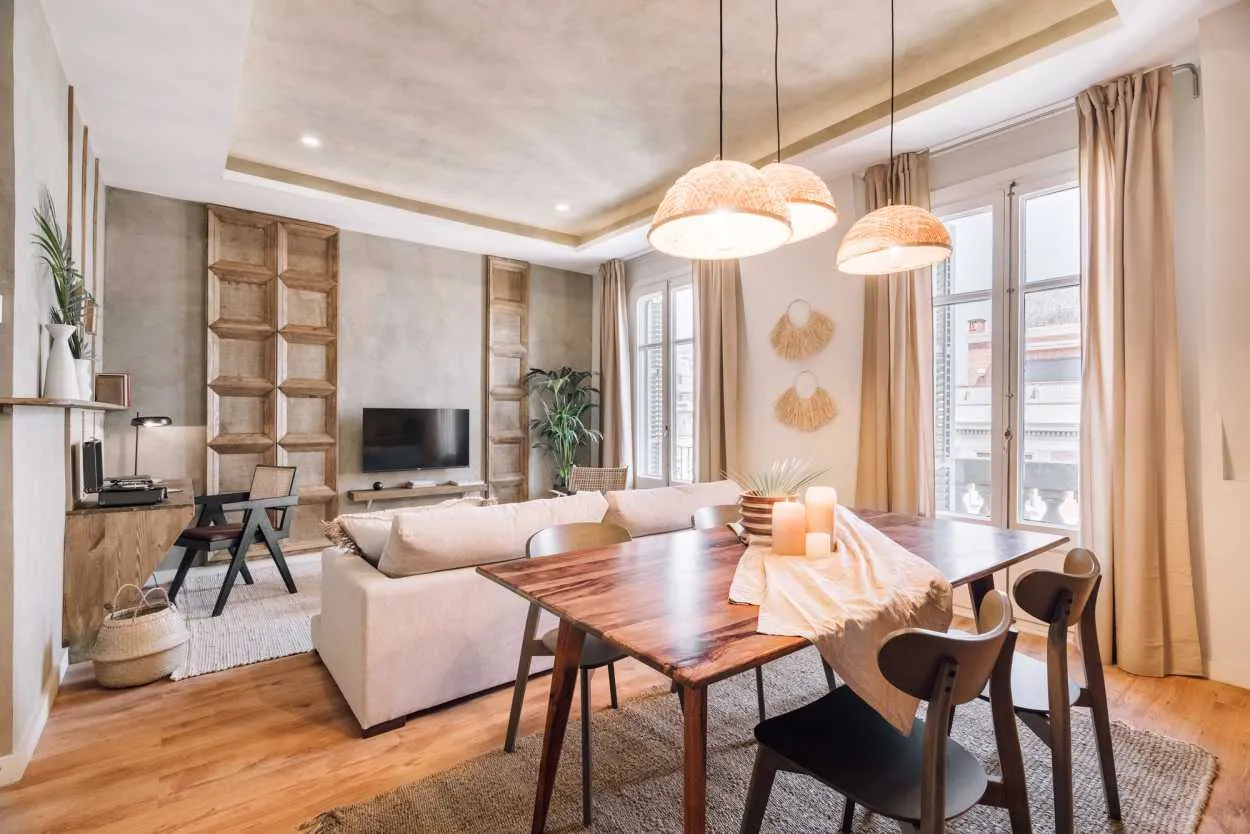 Spacious Barcelona Flat With High-speed Fiber And Pro Home Office Setup #2