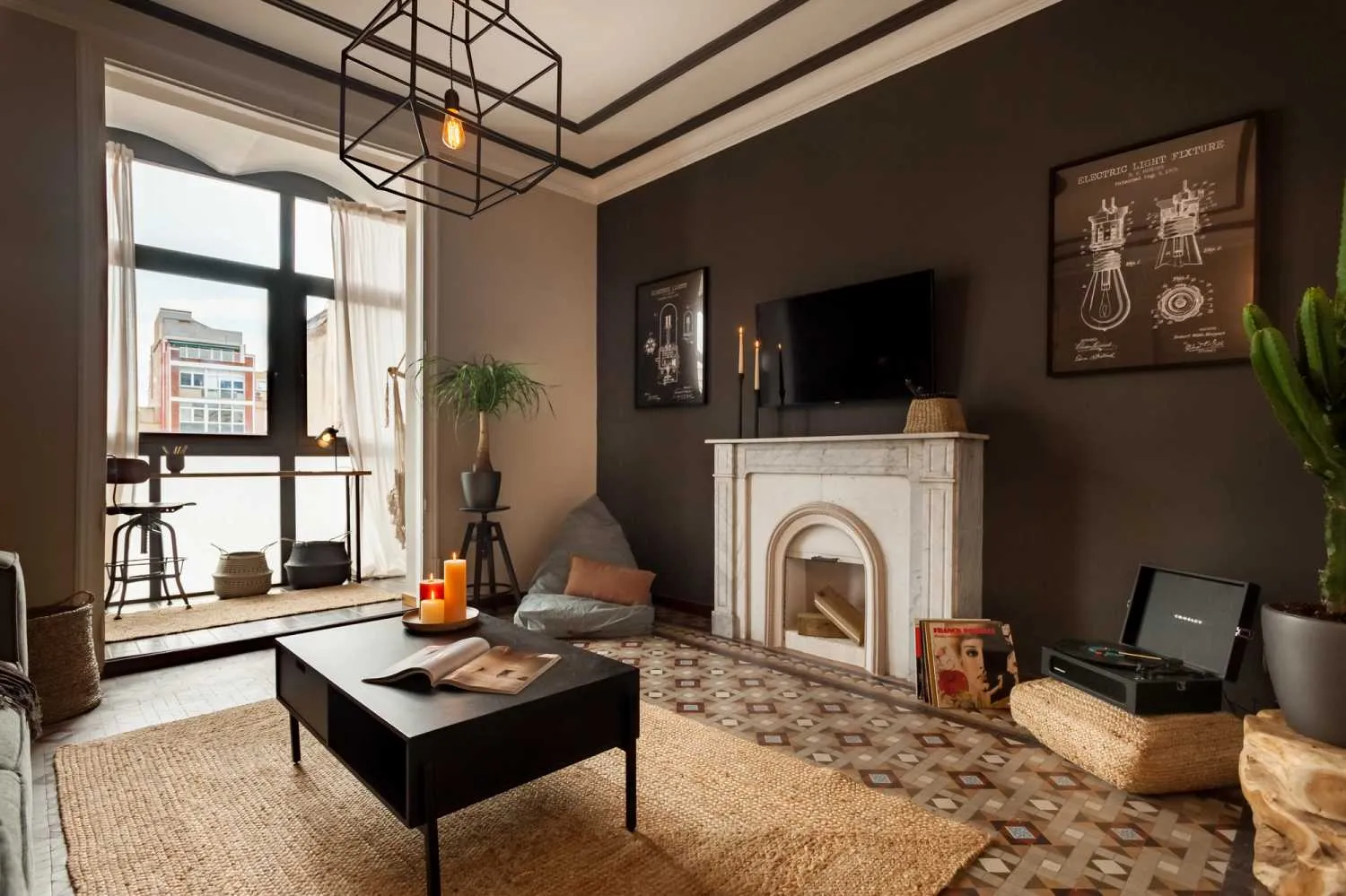 Modern 78m2 Barcelona Flat With Ultra-fast Wifi, Pro Monitors & Chef's Kitchen #2