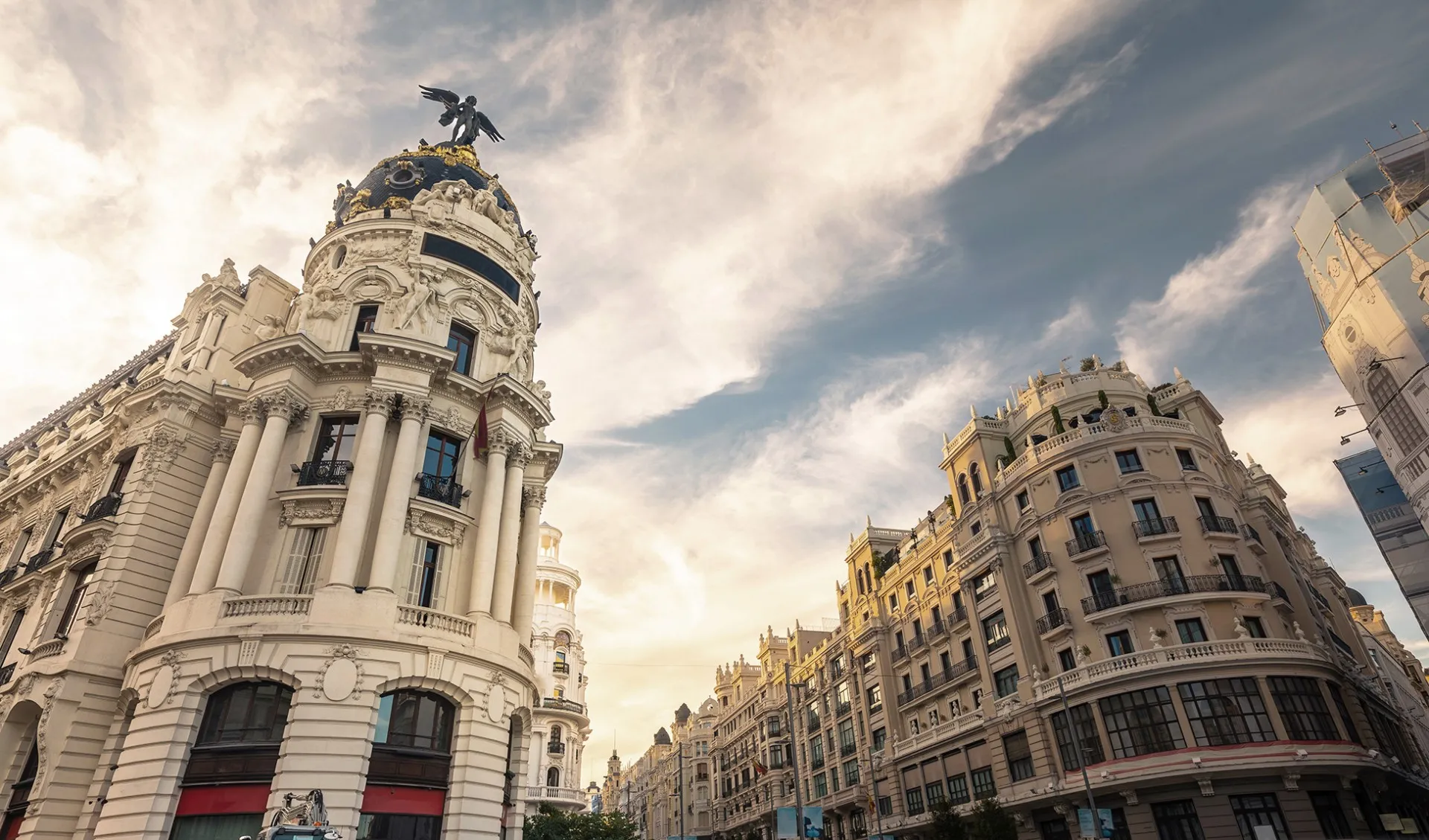 Impressive Madrid One-bedroom Flat With Dedicated Home Office Space