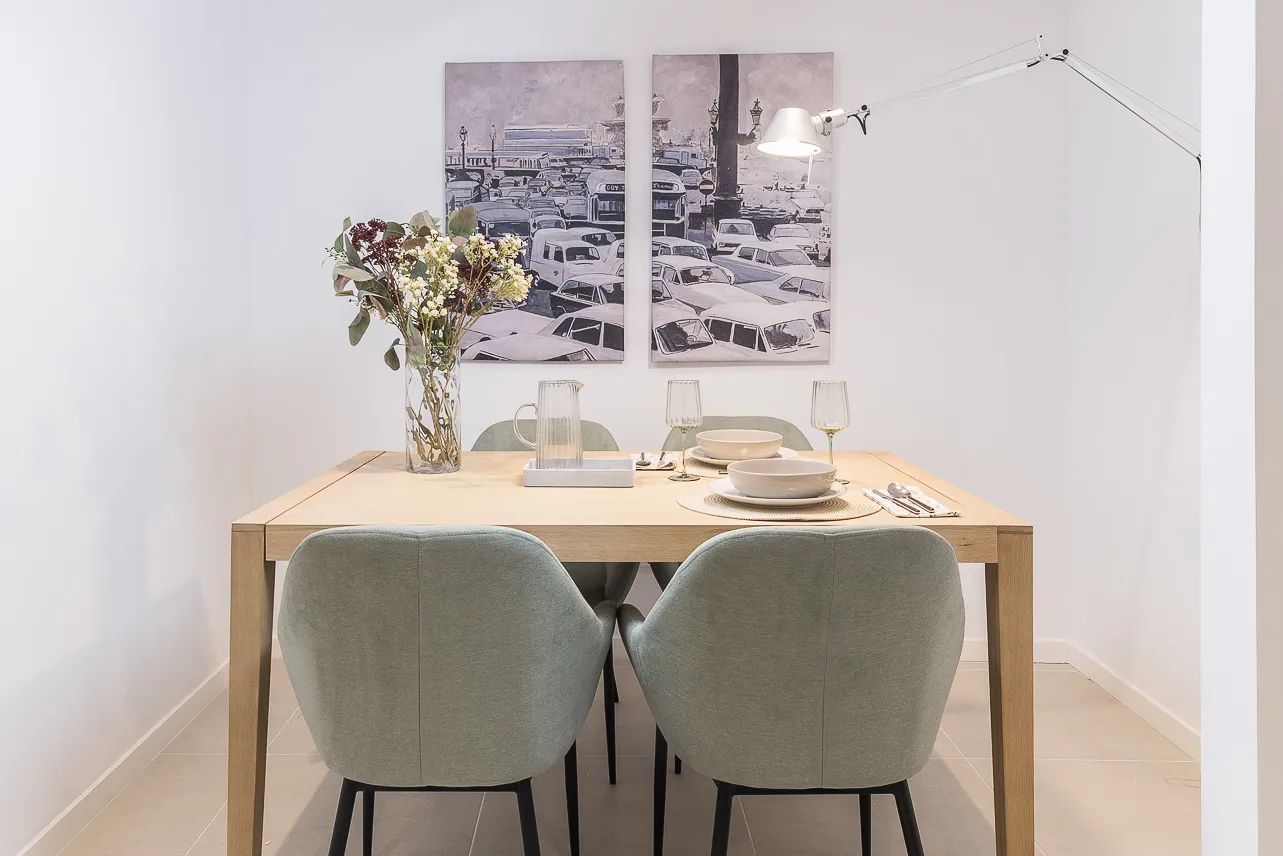 Premium 74m2 Barcelona Flat With Bright Home Office And Comfortable Layout #5