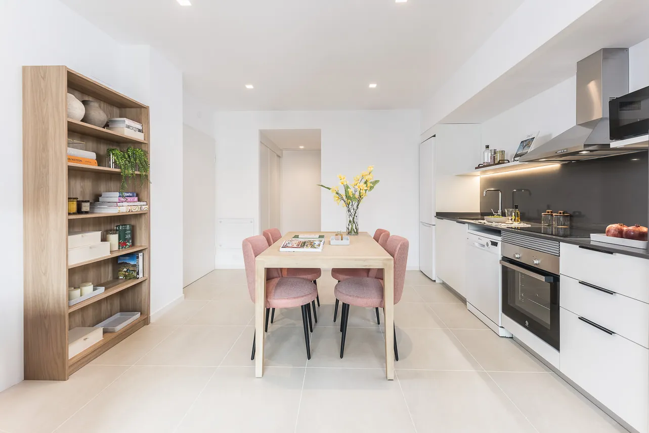 Elegant 60m2 Flat With Dedicated Home Office In Barcelona's Central District #5