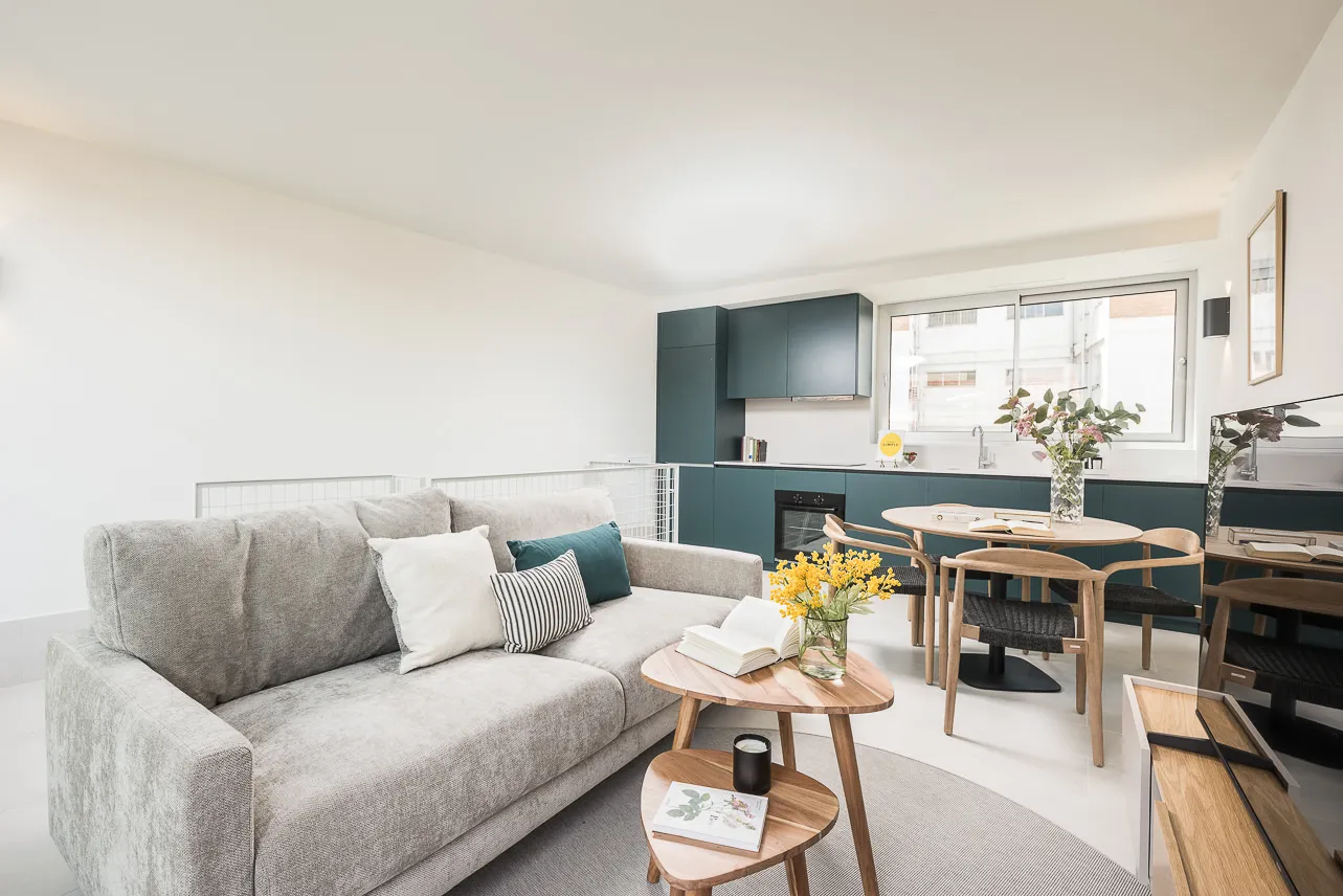 Roomy Elegant Flat In Madrid: 2br, Dedicated Work Nook & High-speed Wifi #3
