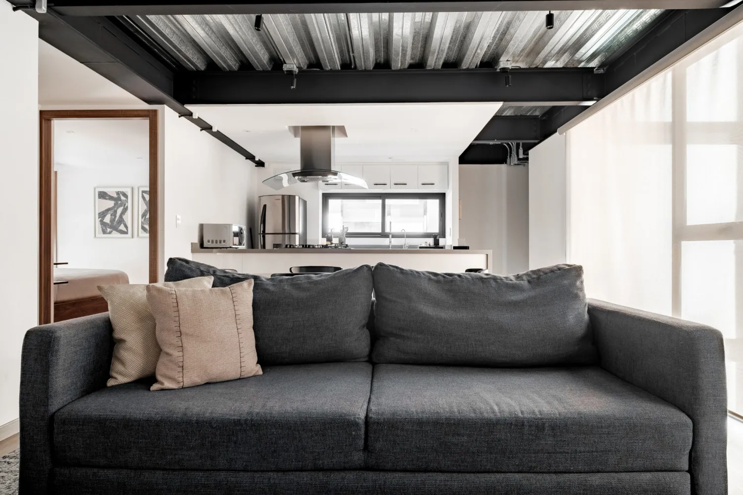 Elegant Design Studio With Dedicated Workspace In Reforma, Mexico City #3
