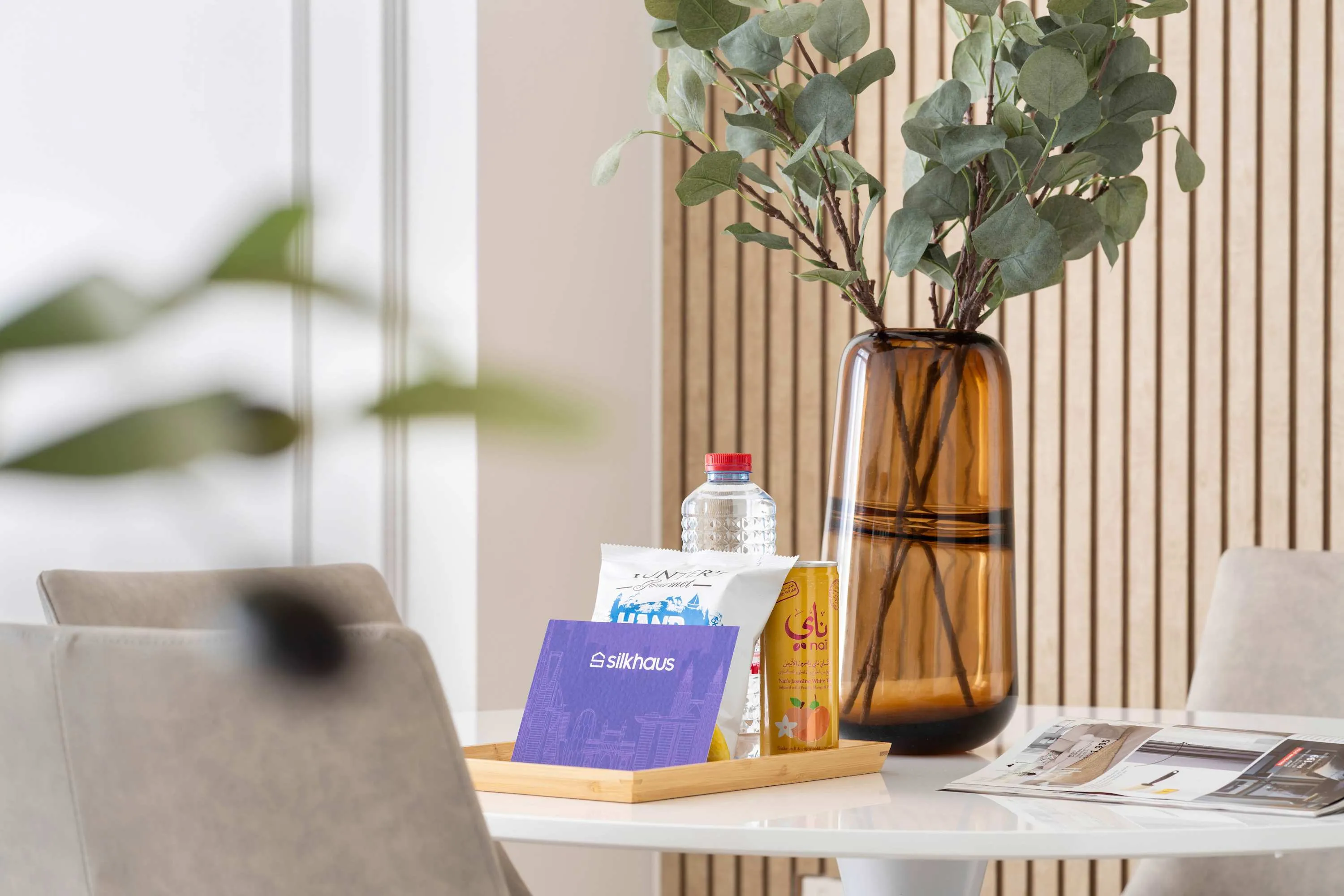 Sleek 57m2 1br Flat With Dedicated Home Office In Dubai's Burj Crown For Remote Work #5