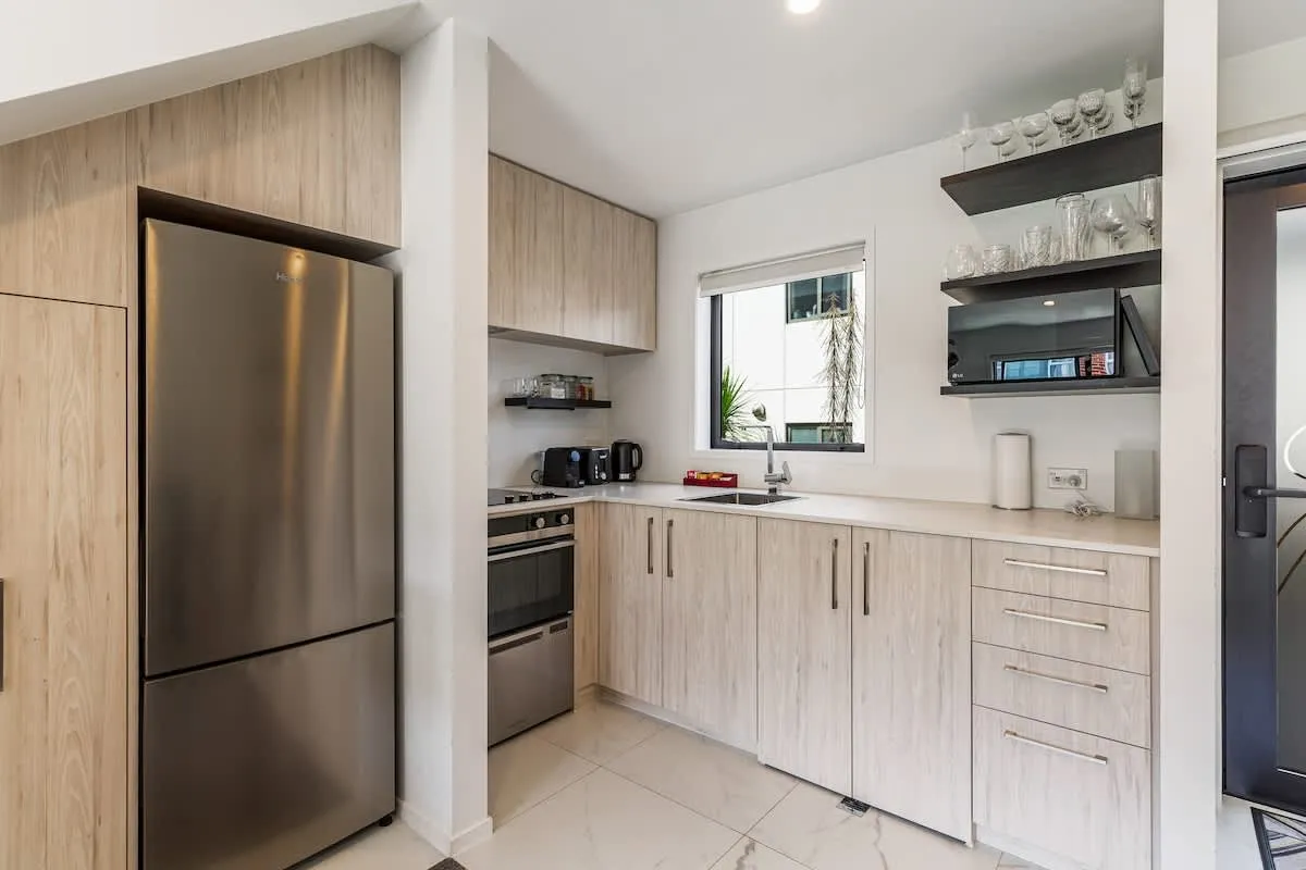 Cozy 2br Professional Flat Auckland - Dedicated Home Office & High-speed Wifi #3