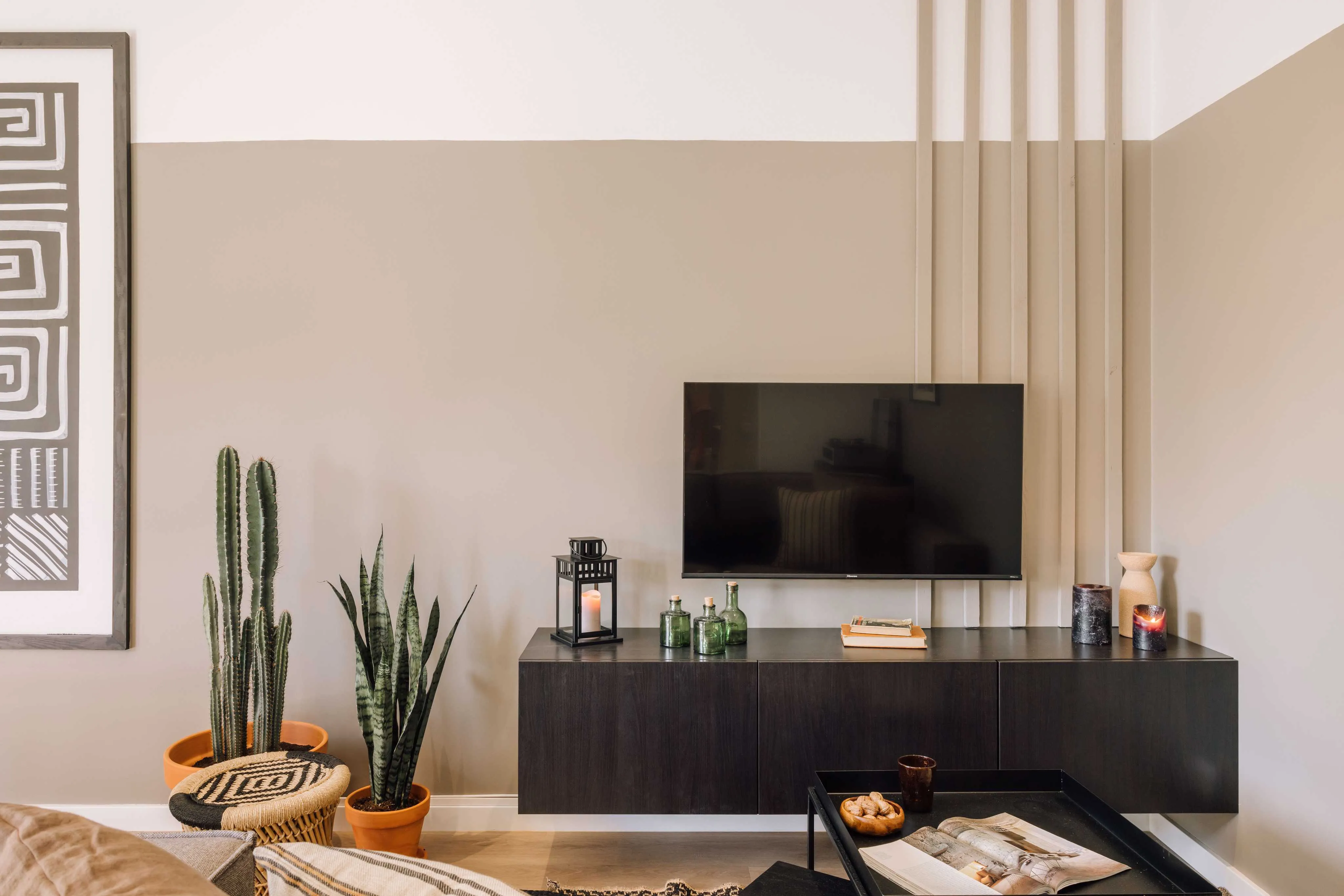 Spacious Lisbon Flat With Ultra-fast Wifi, Pro Monitors & Video Conference Setup #4