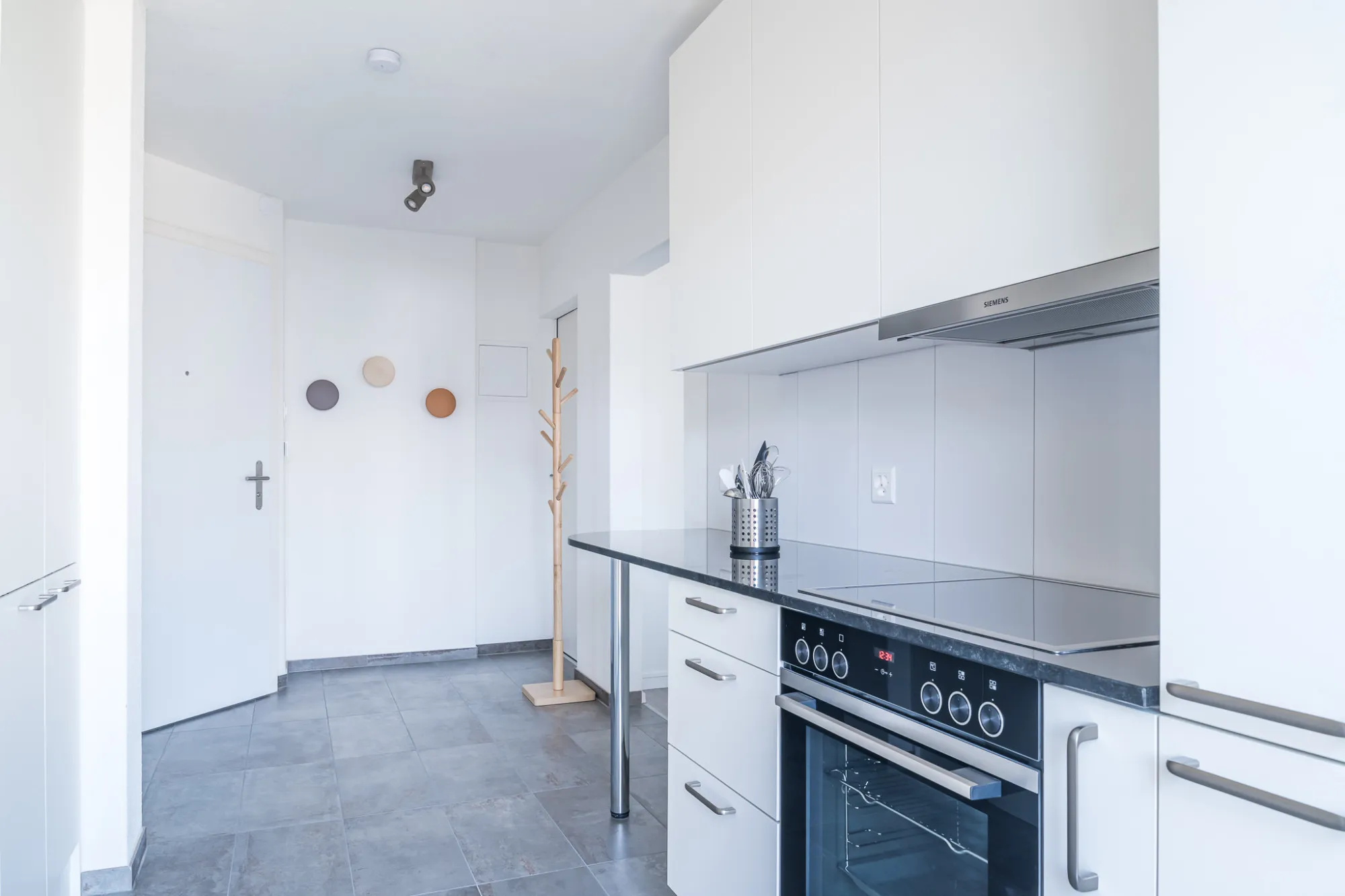 Premium Basel Flat For Remote Work - Bright 2-bedroom Long-term Stay #5