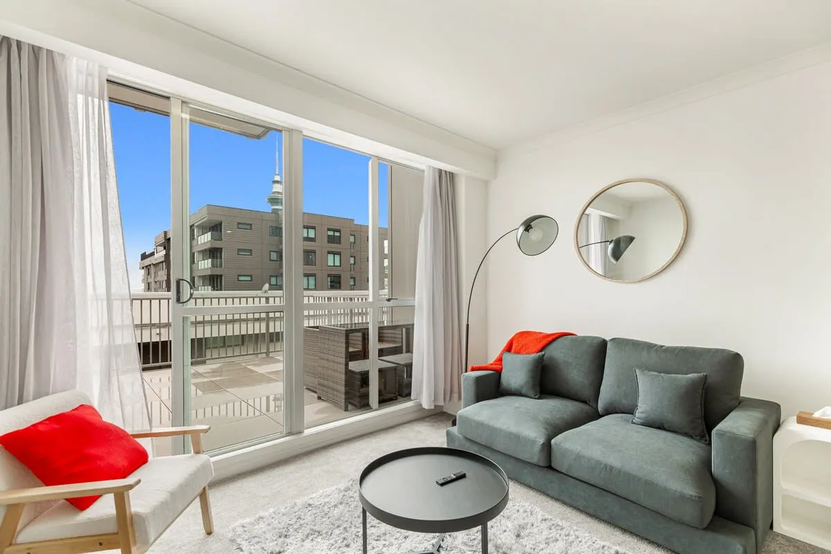 Intimate Urban Flat Auckland Cbd - Fast Wifi, Dedicated Desk For Digital Nomads