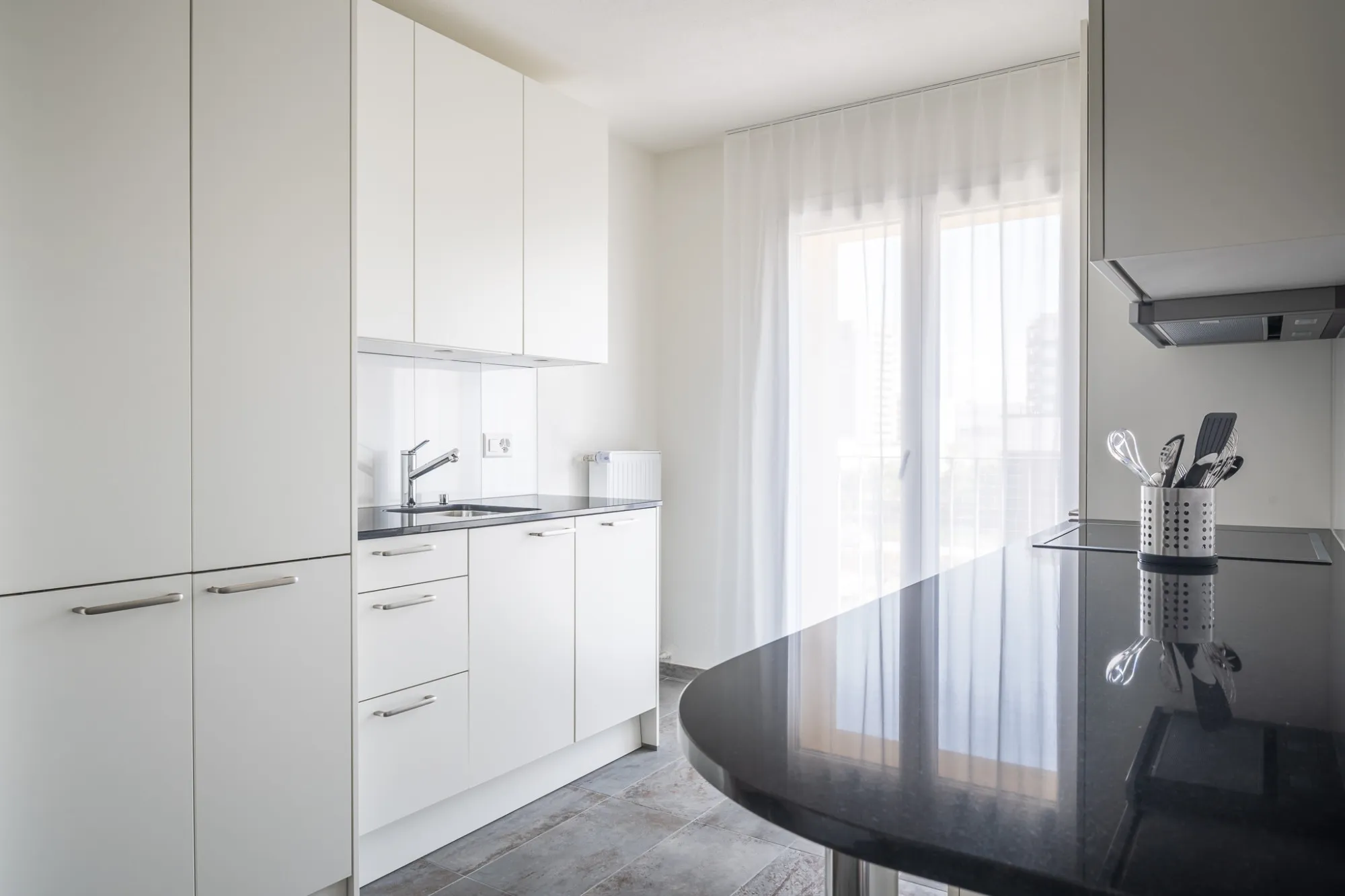 Sleek 47m2 Basel Flat With Dedicated Home Office For Remote Work #3
