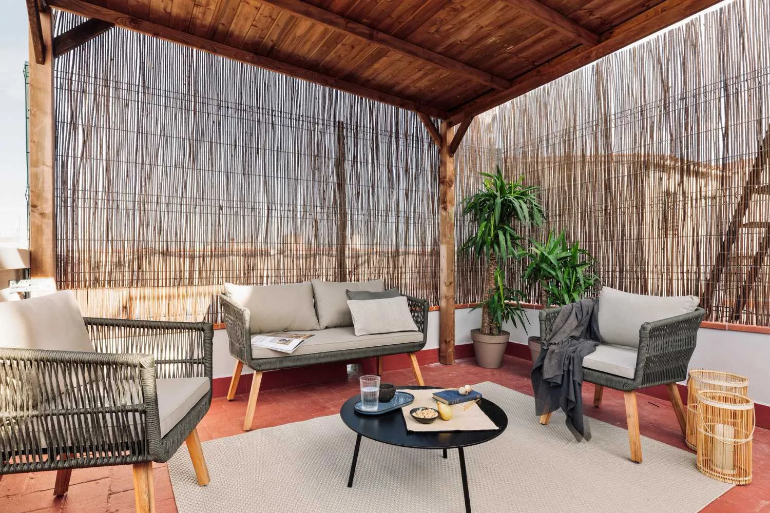 Cozy Barcelona Flat With Gigabit Internet & Pro Workspace For Digital Nomads #3