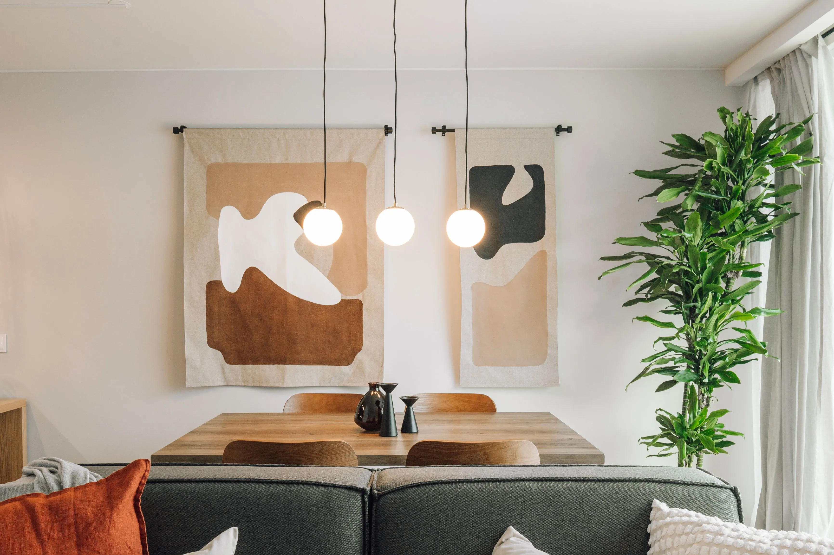 Refined Lisbon Flat With Gigabit Internet & Pro Workspace For Digital Nomads #5