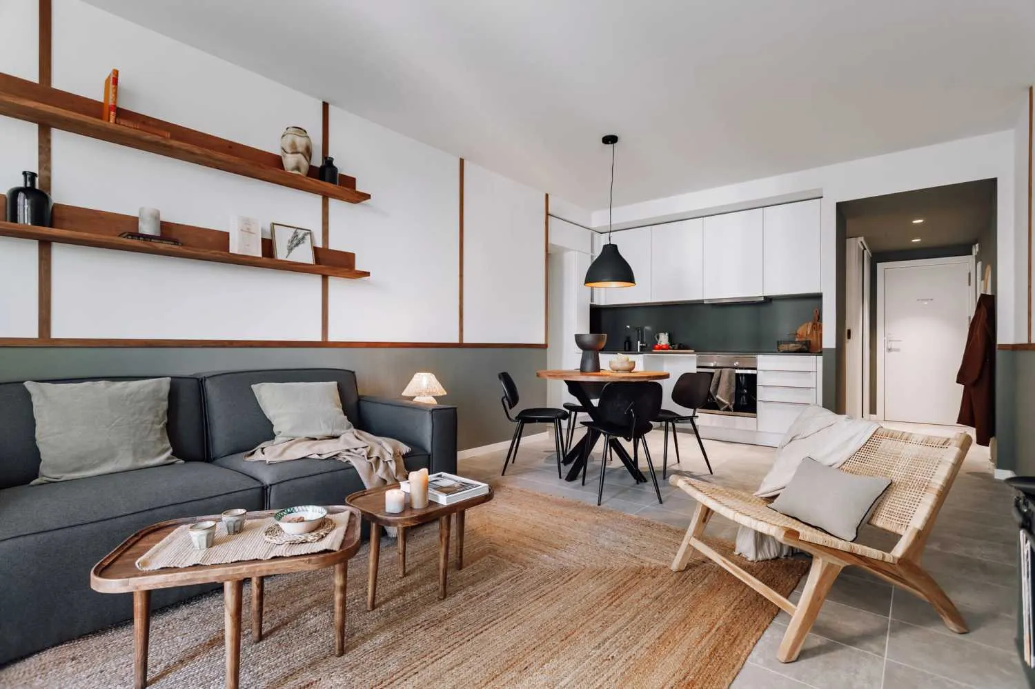 Premium Barcelona Flat With Hd Video & Ergonomic Workspace For Remote Professionals #3
