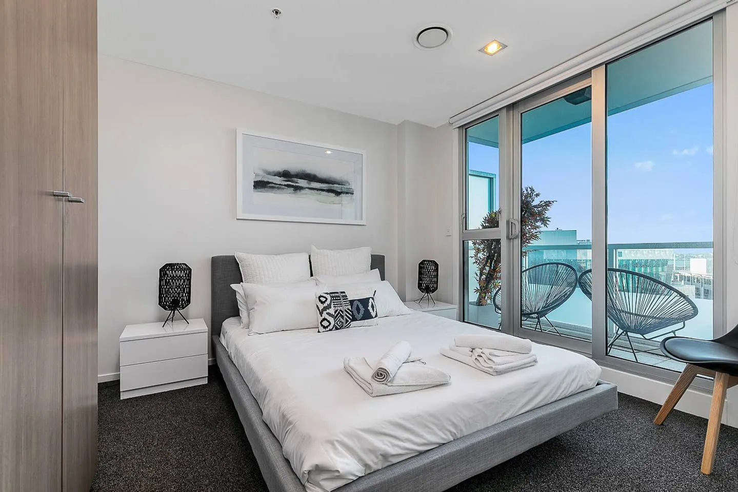 Intimate Stylish Executive 2br For Digital Nomads - Cbd Views & Free Parking #2