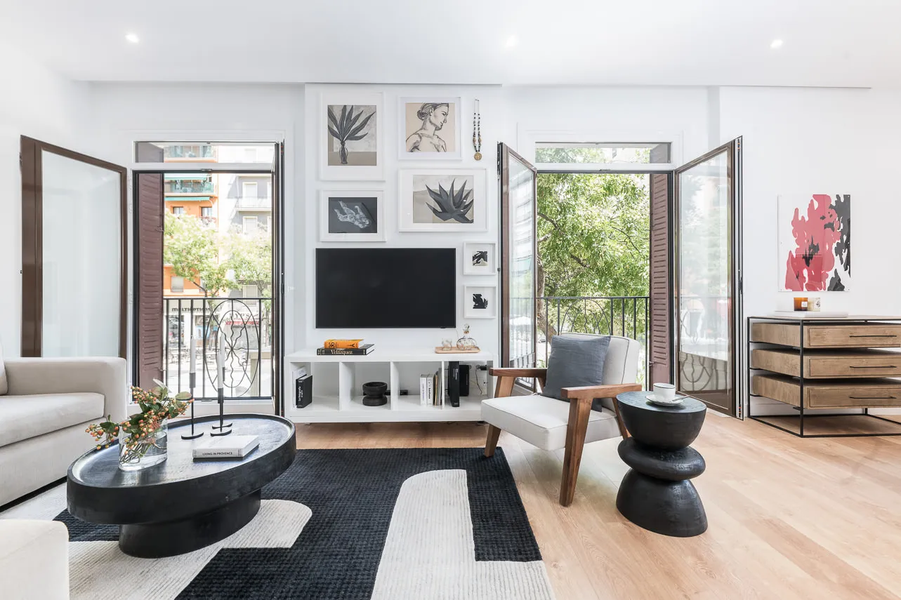 Spacious Madrid Flat With Bright Home Office And Comfortable Living Space For Remote Work #3