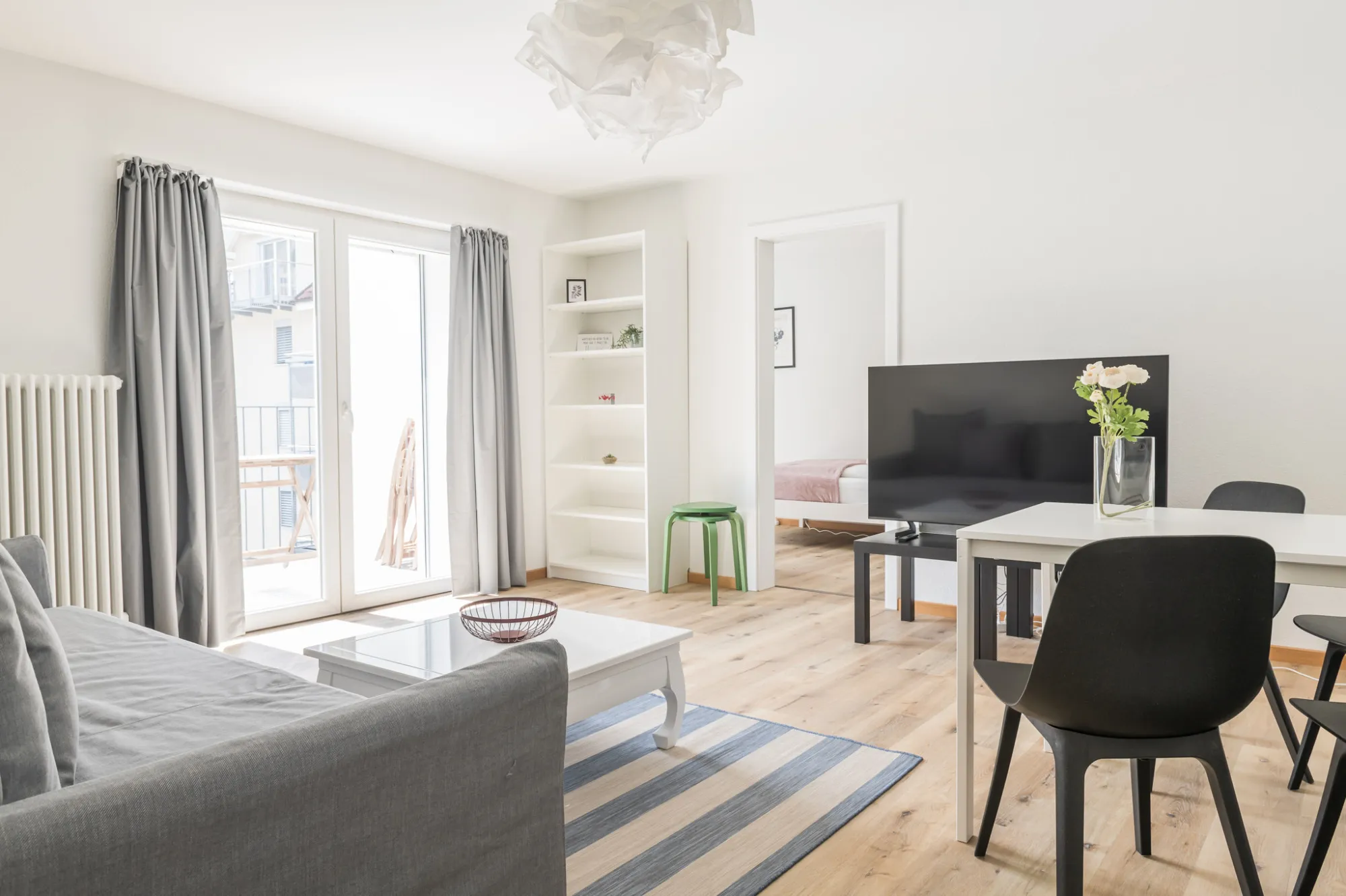 Stylish Zug Flat For Work-from-home Stays, 2br, 65m2