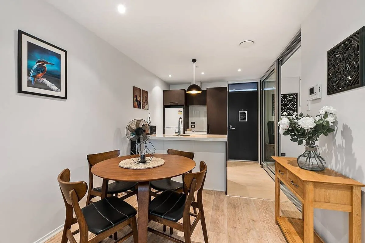 Compact 1br Auckland Flat - Fast Wifi & Quiet Work Nook For Remote Professionals #4