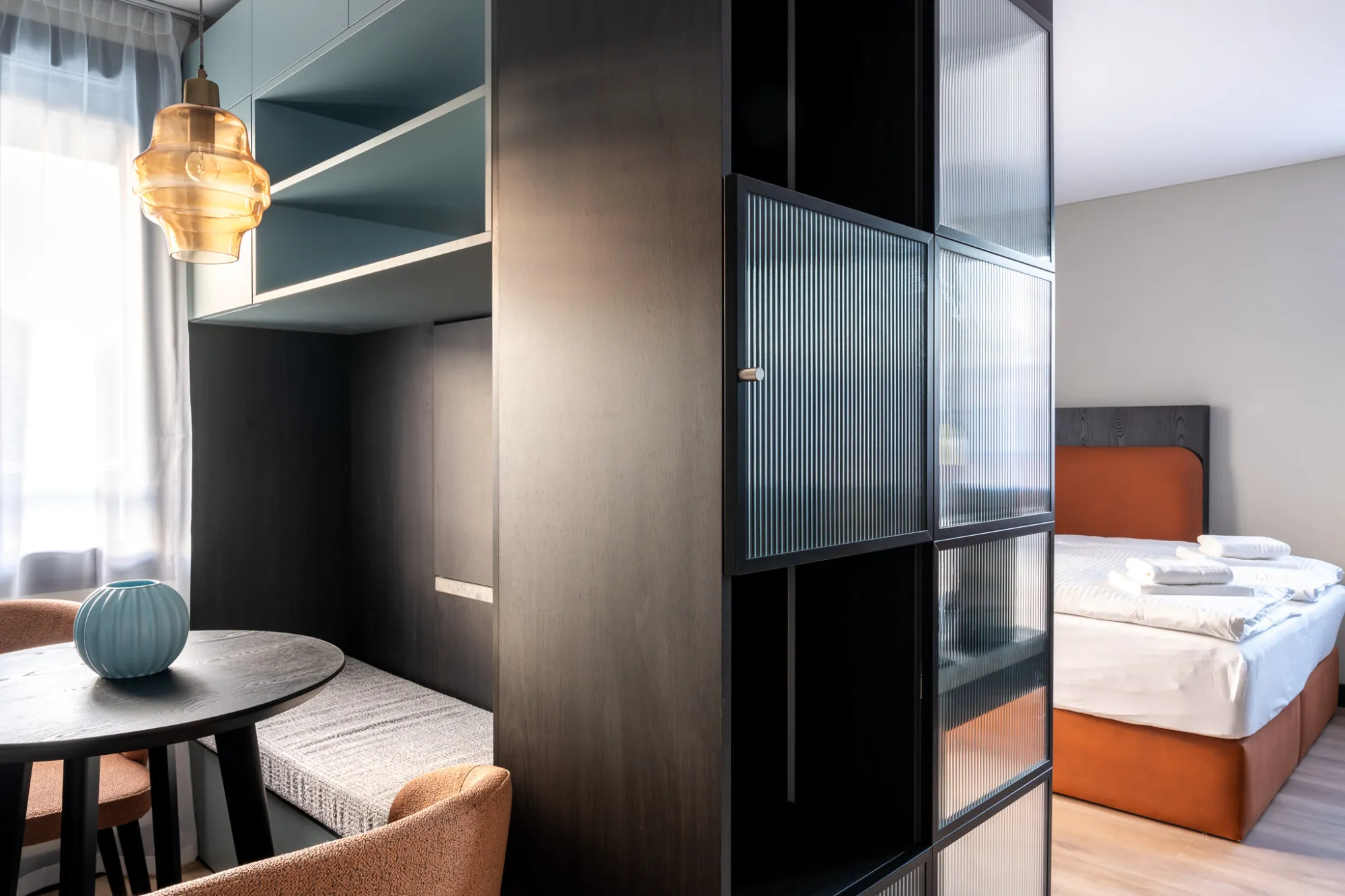 Impressive 30m2 Studio For Work From Home In Zurich #4