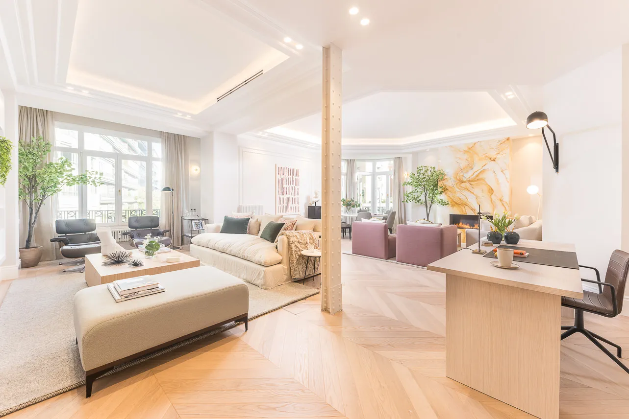 Chic 300m2 Madrid Penthouse With Bright Home Office And Panoramic City Views #2