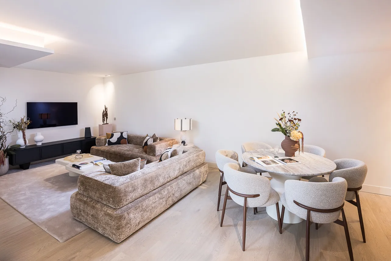 Luxurious Designer 2br Flat In Madrid - 138m2, Dedicated Home Office & Fast Wifi #5