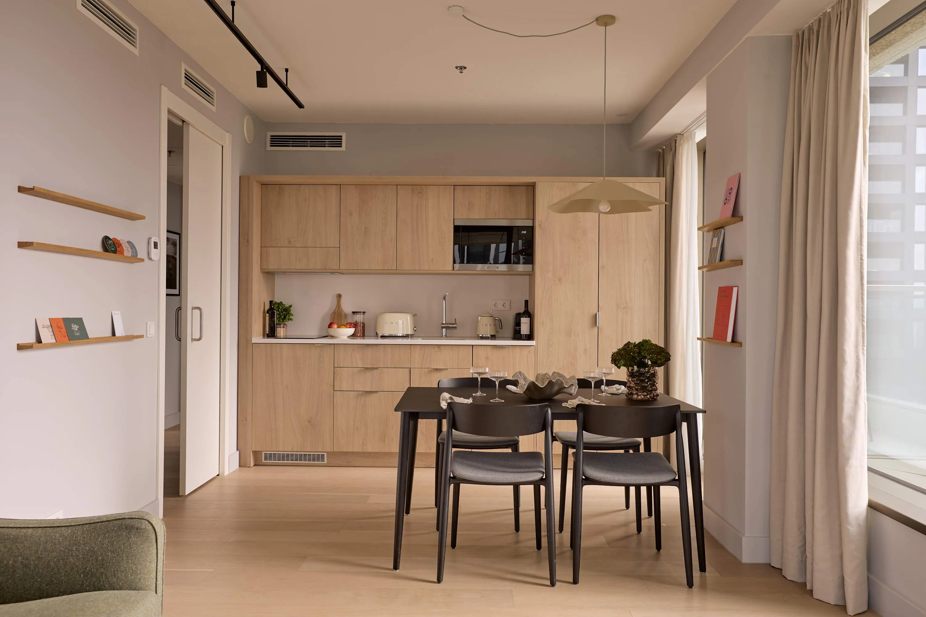 1-Bedroom Corporate Apartment, Amsterdam Noord #4