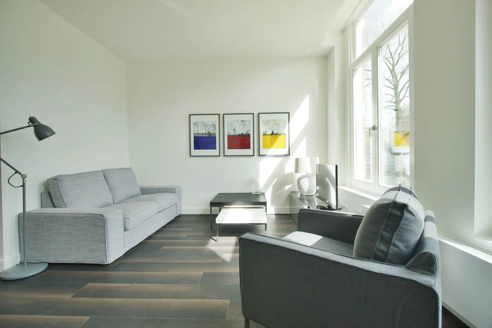 Amsterdam Canal Living in a Modern 1-Bedroom Home #2
