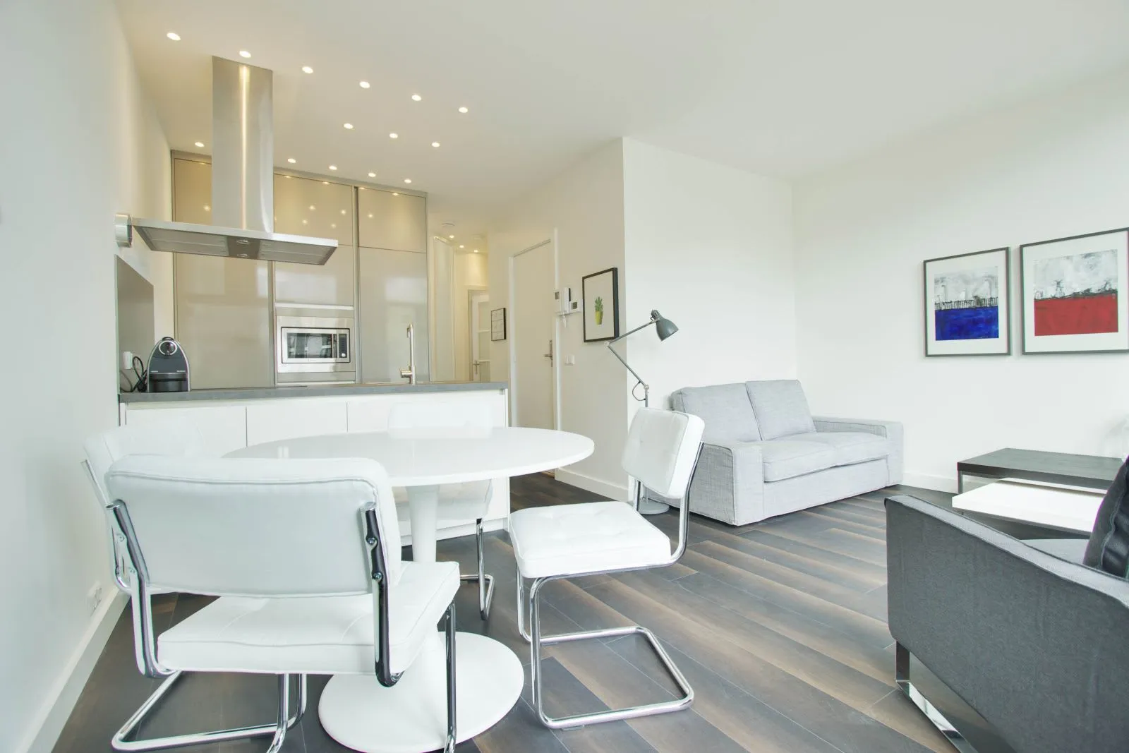 Amsterdam Canal Living in a Modern 1-Bedroom Home #3