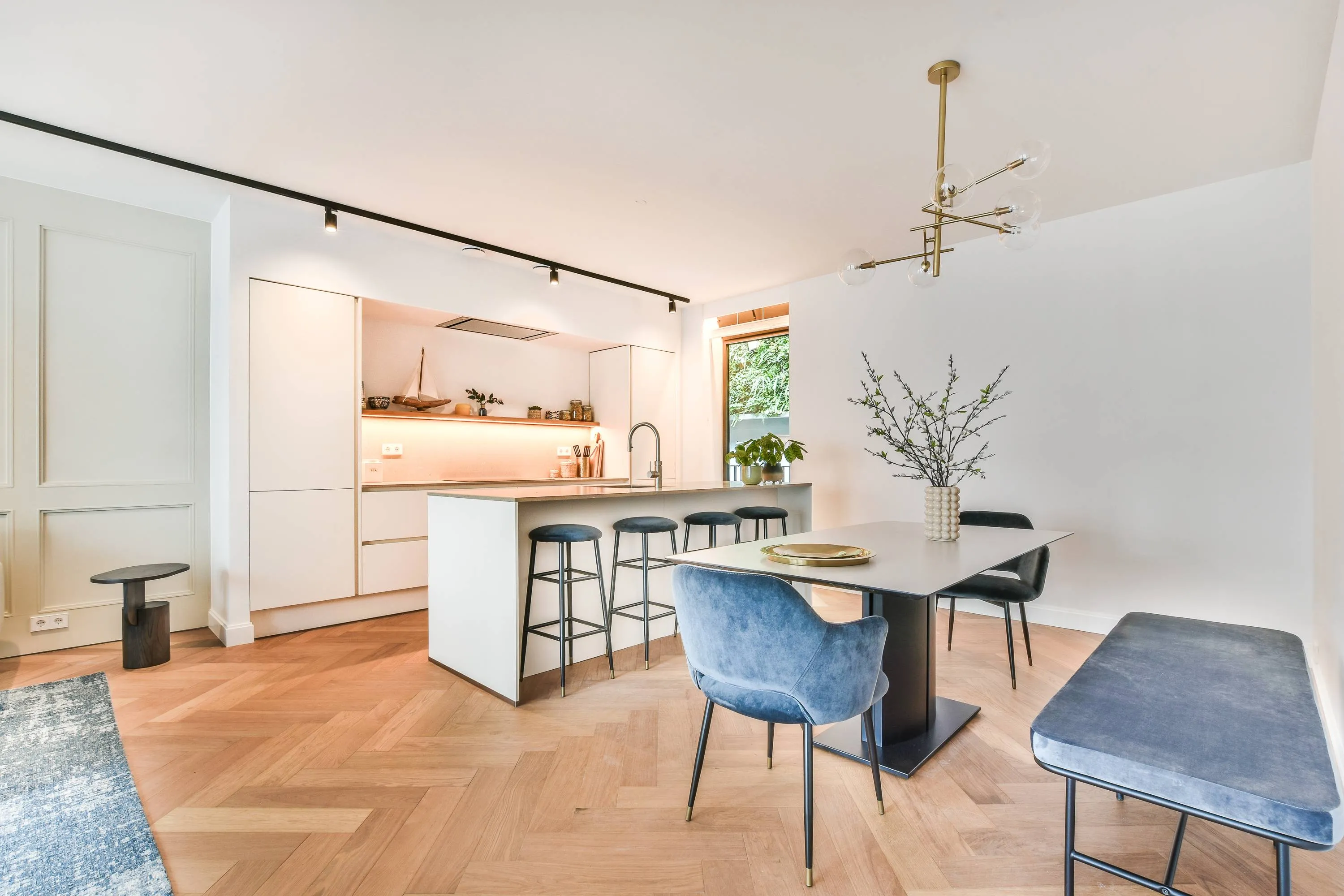 Curated De Pijp Flat For Remote Workers: 87sqm Of Spacious Amsterdam Living #5