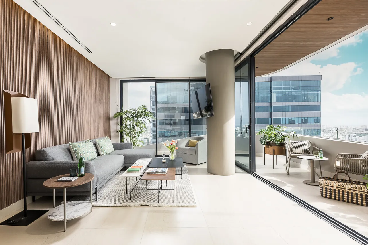 Work Above The Caribbean: Expansive Sea-view Penthouse In Santo Domingo #4