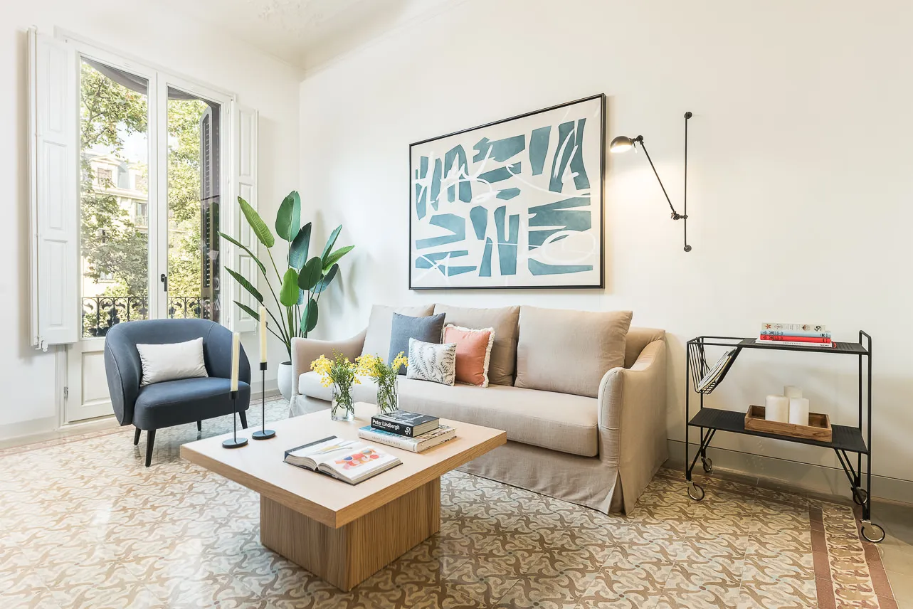Curated 2-bed Flat With Dedicated Home Office And City Views In Barcelona #2
