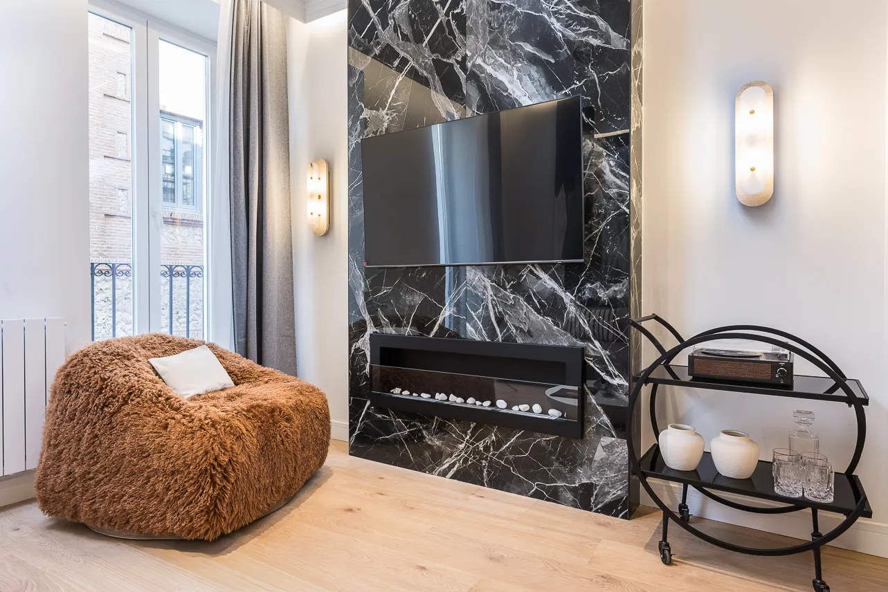 Curated Luxurious 128sqm Flat - Remote-work Ready Home Office, Madrid #4