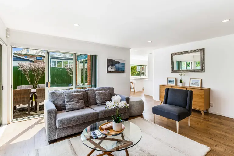 Cozy Contemporary 3br Flat In Auckland - Dedicated Home Office & Fast Wifi